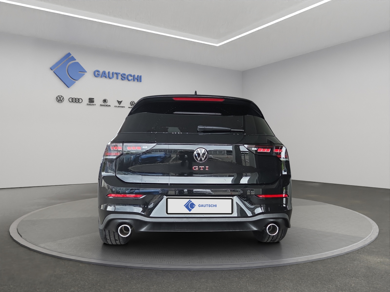 VW Golf 2.0 TSI GTI DSG-image-2