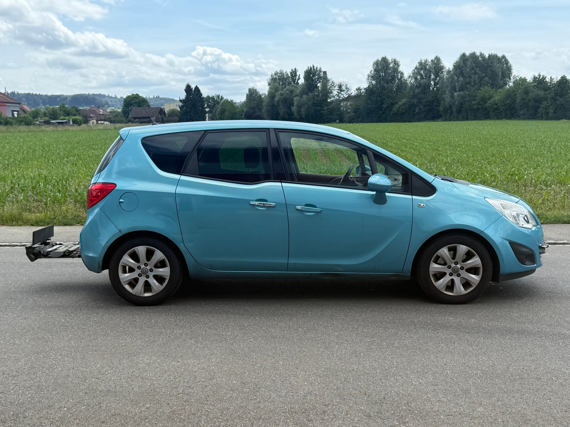 OPEL Meriva 1.7 CDTi Enjoy Automatic-image-2