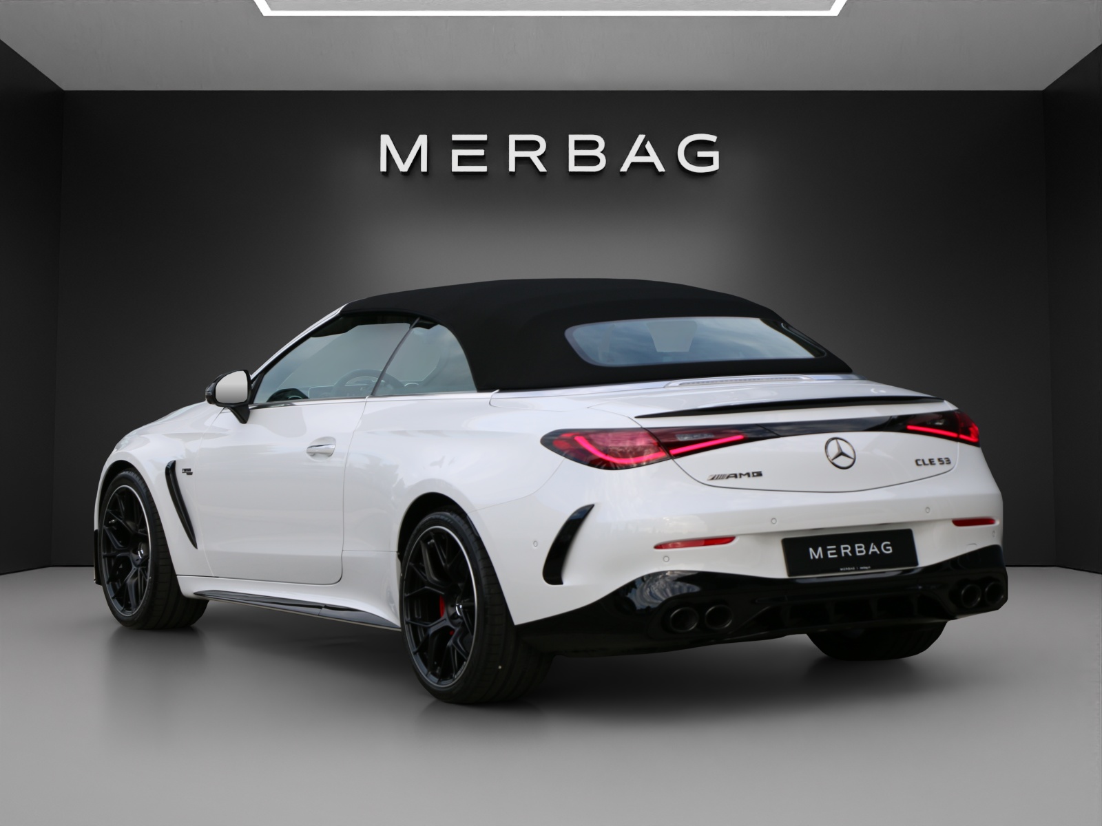 MERCEDES-BENZ AMG CLE 53 4MATIC+ Cabriolet-image-4