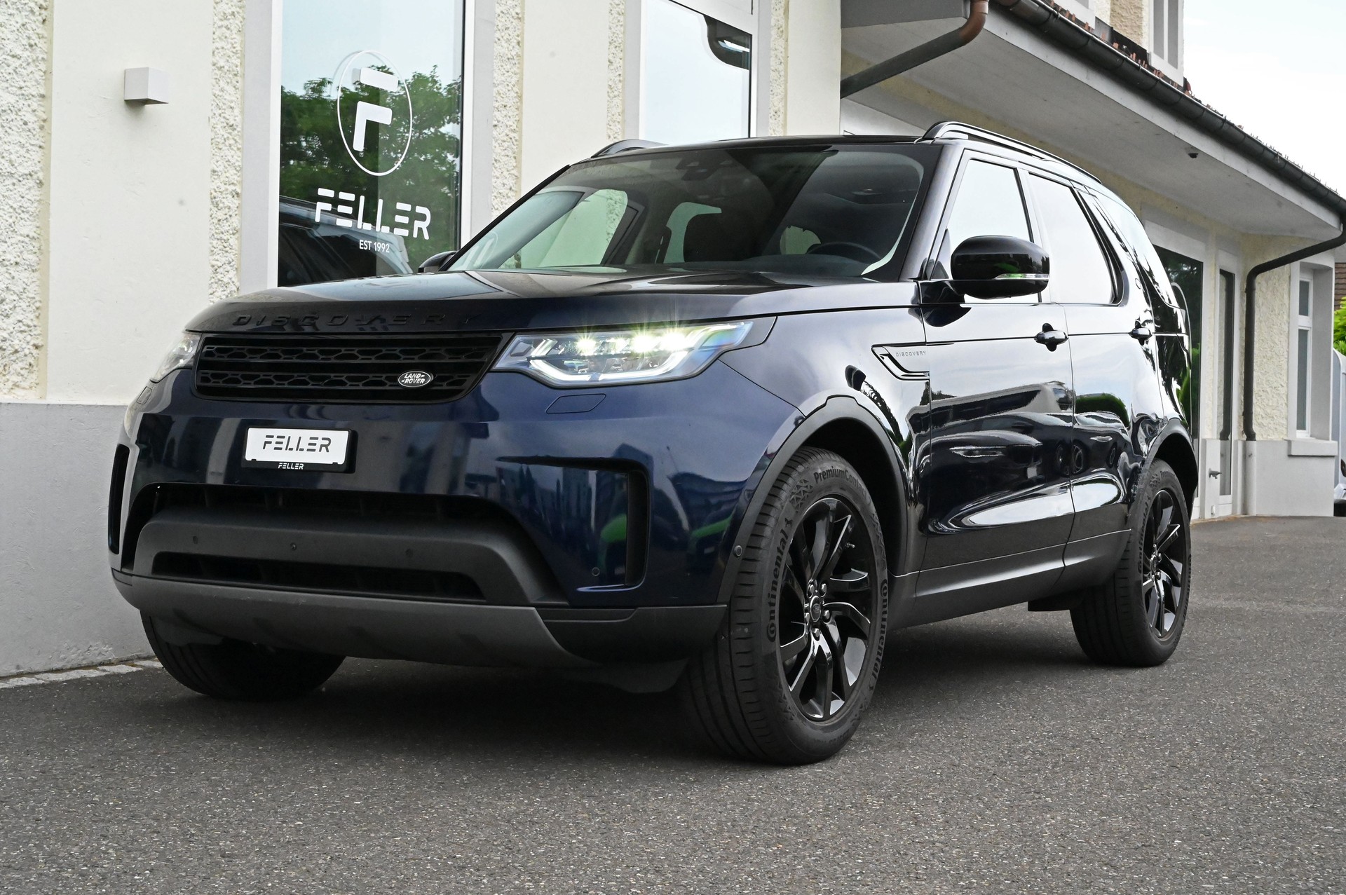 LAND ROVER Discovery 2.0 SD4 SE Automatic-image-1