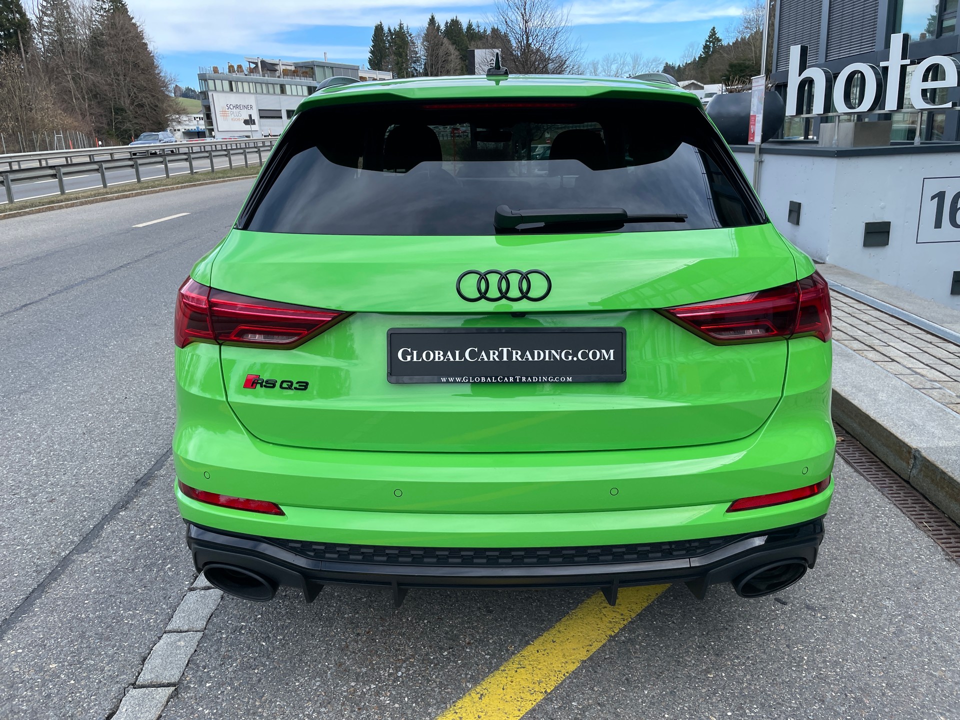 AUDI RS Q3 2.5 TFSI quattro S tronic-image-5