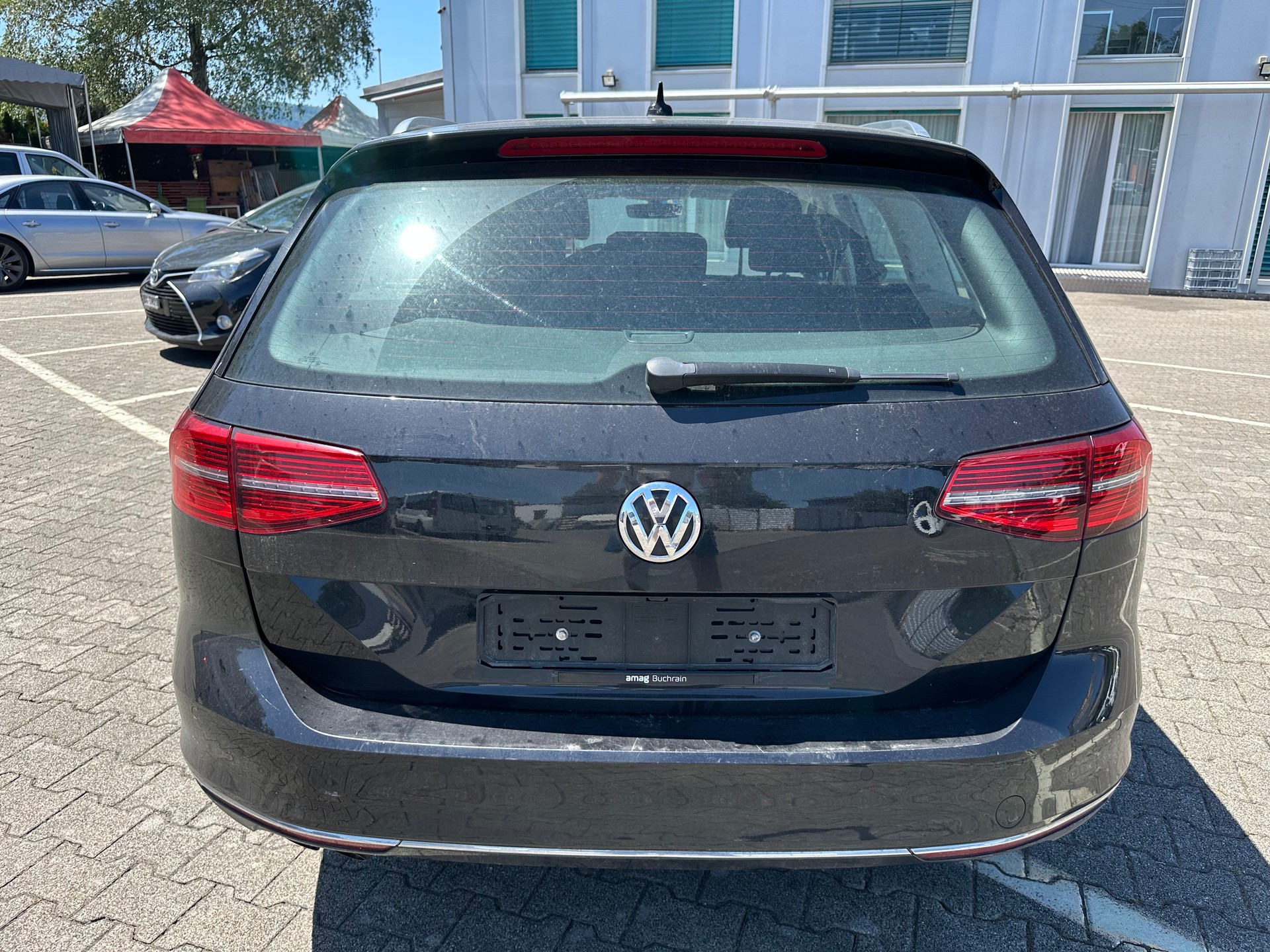 VW Passat Variant 2.0 TDI BMT Highline DSG 4Motion-image-6