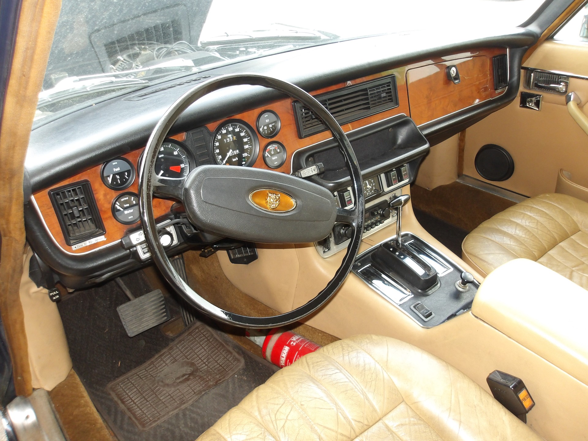 JAGUAR XJ6L S2-image-6