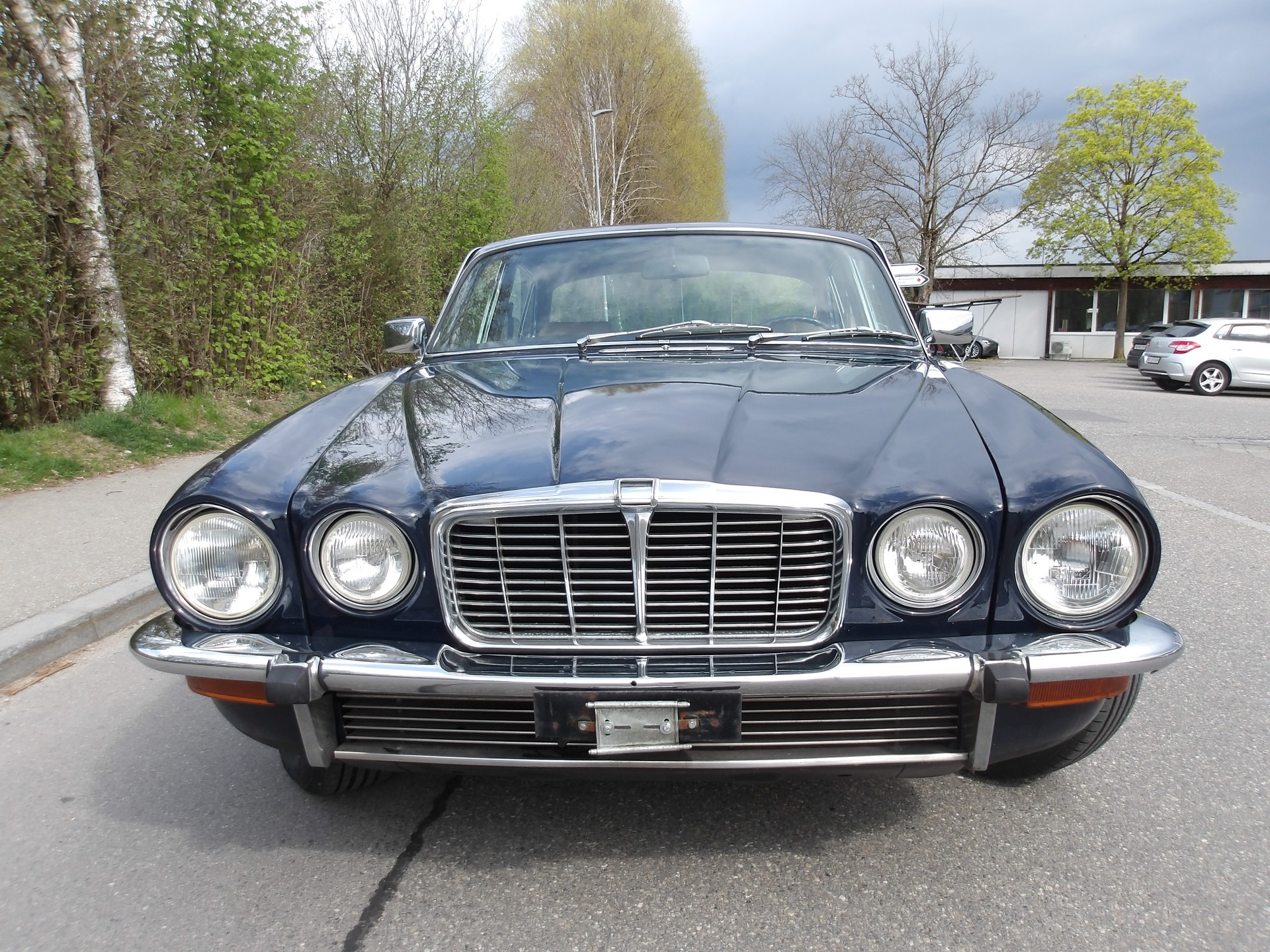 JAGUAR XJ6L S2-image-1