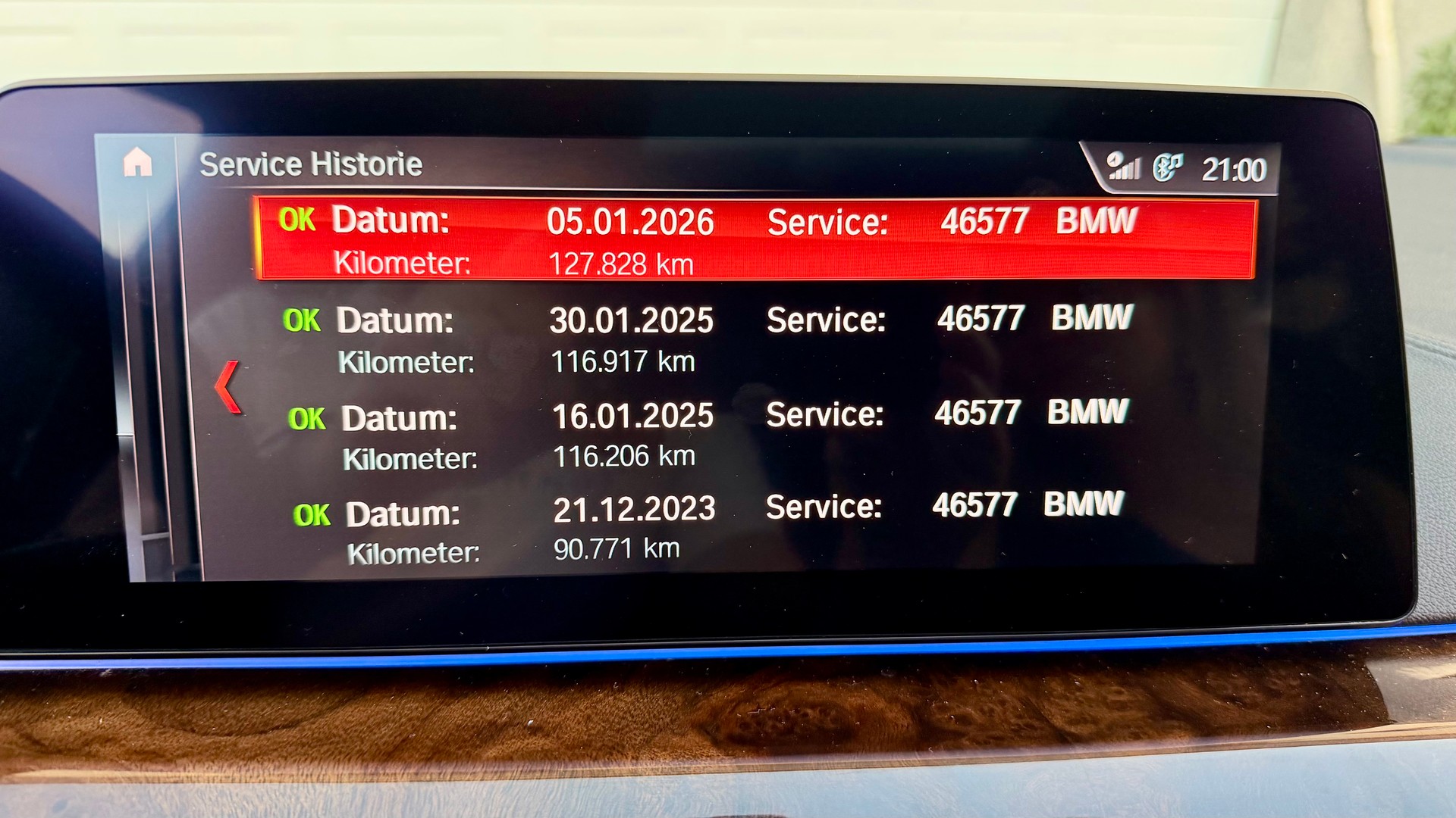 BMW 530i xDrive-image-15