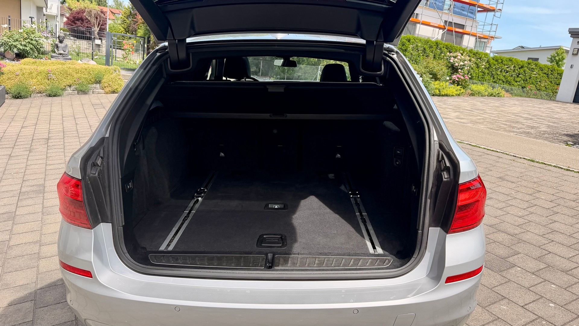 BMW 530i xDrive-image-4