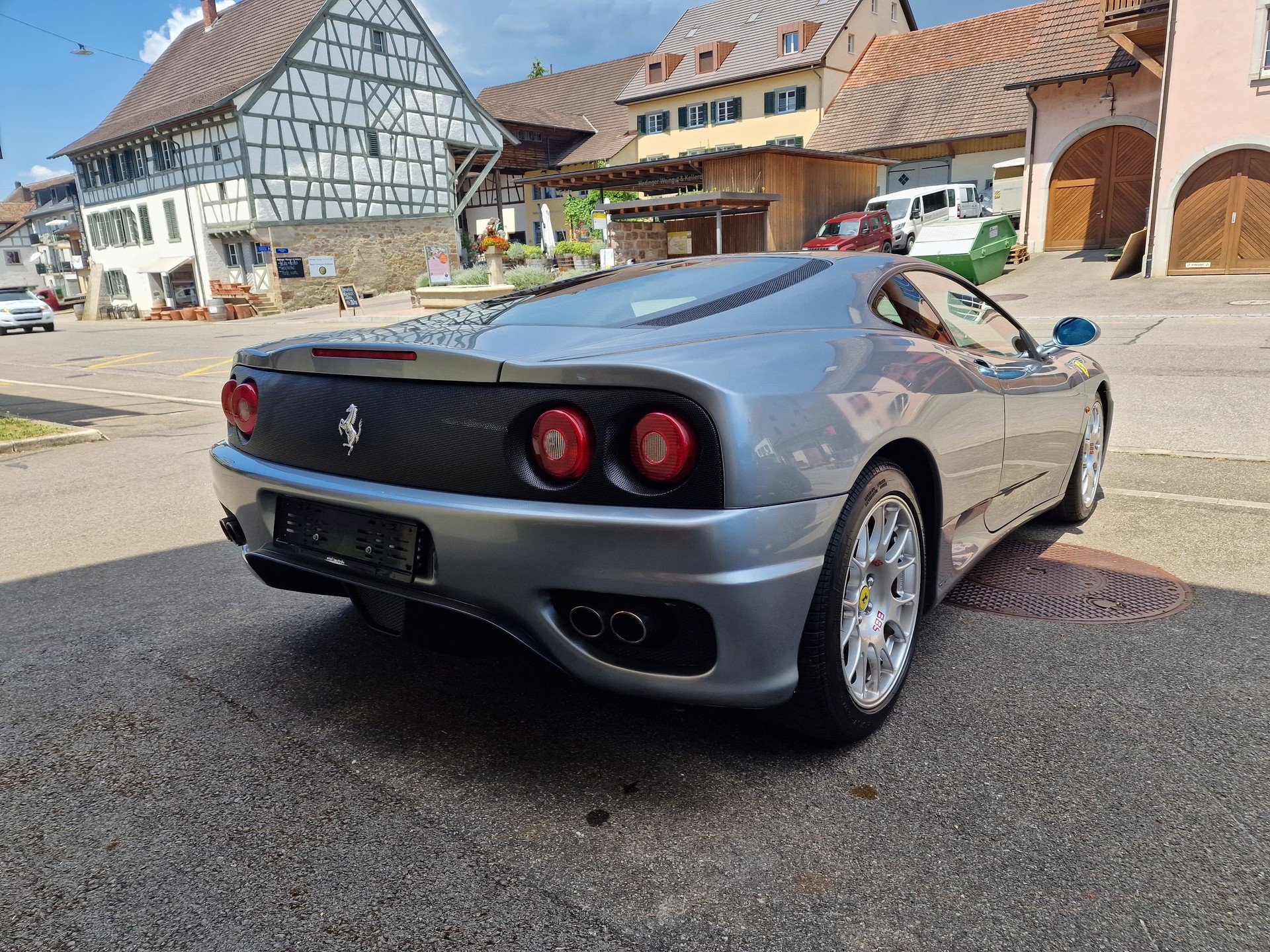 FERRARI F360-image-9