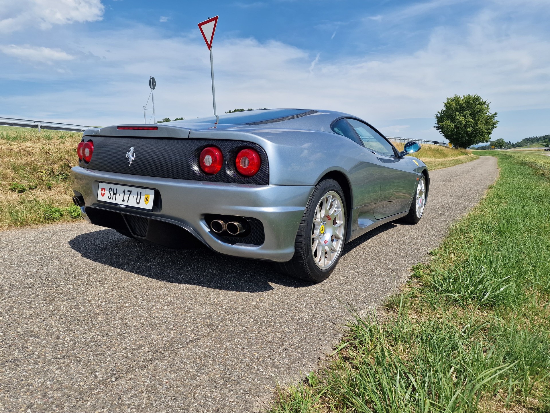 FERRARI F360-image-3