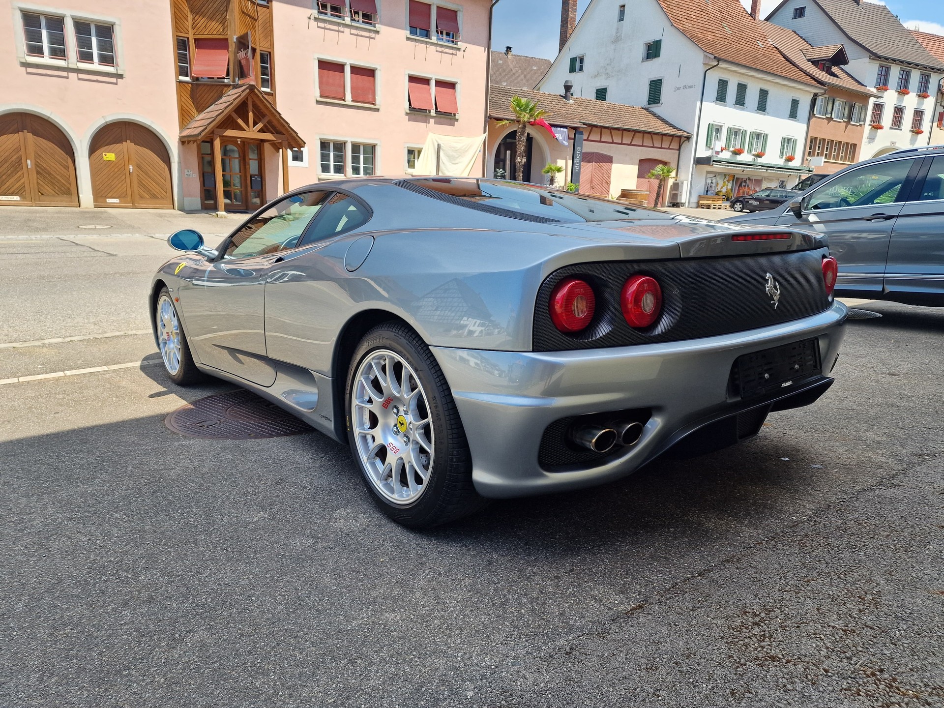 FERRARI F360-image-8