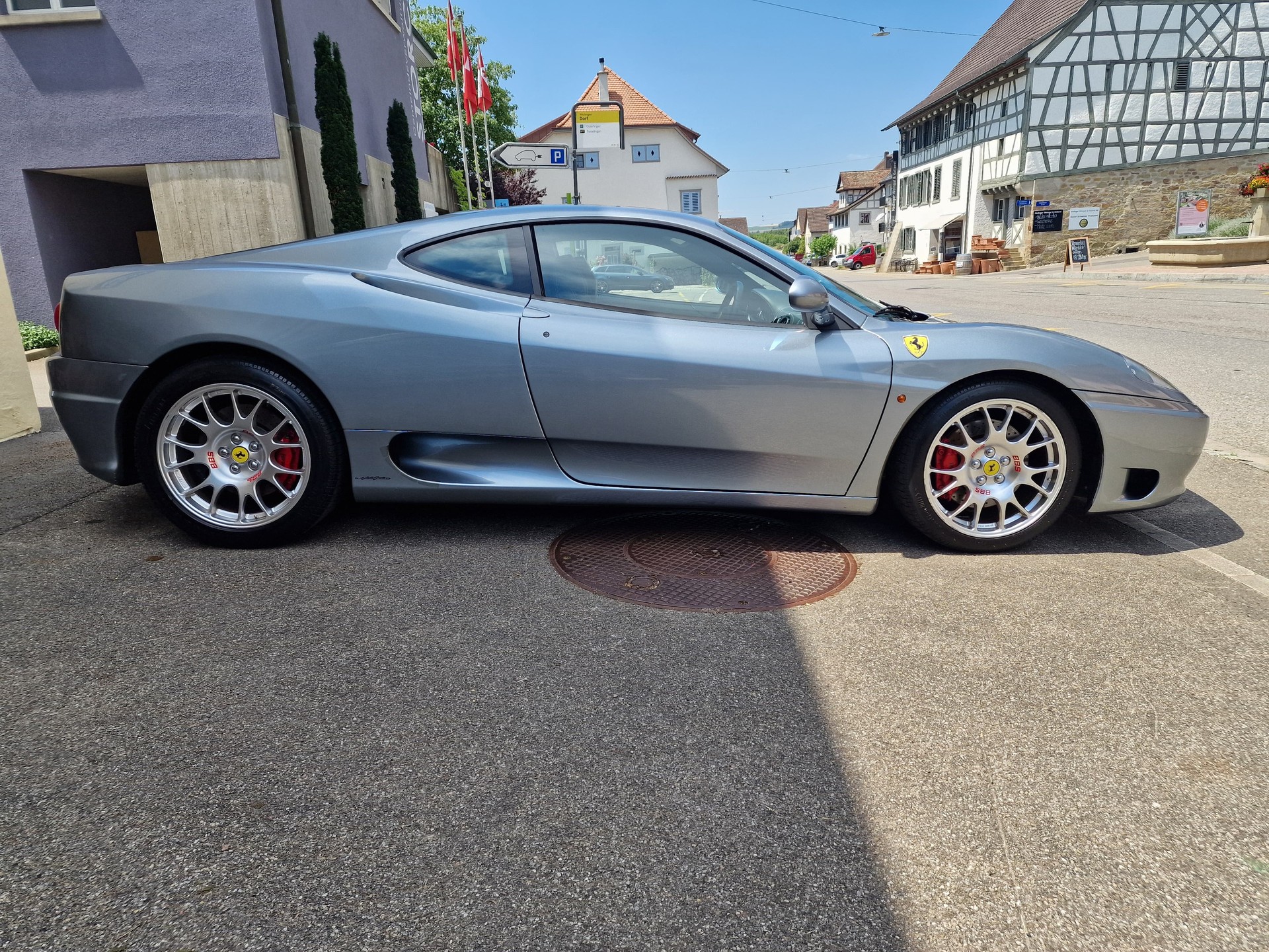 FERRARI F360-image-10