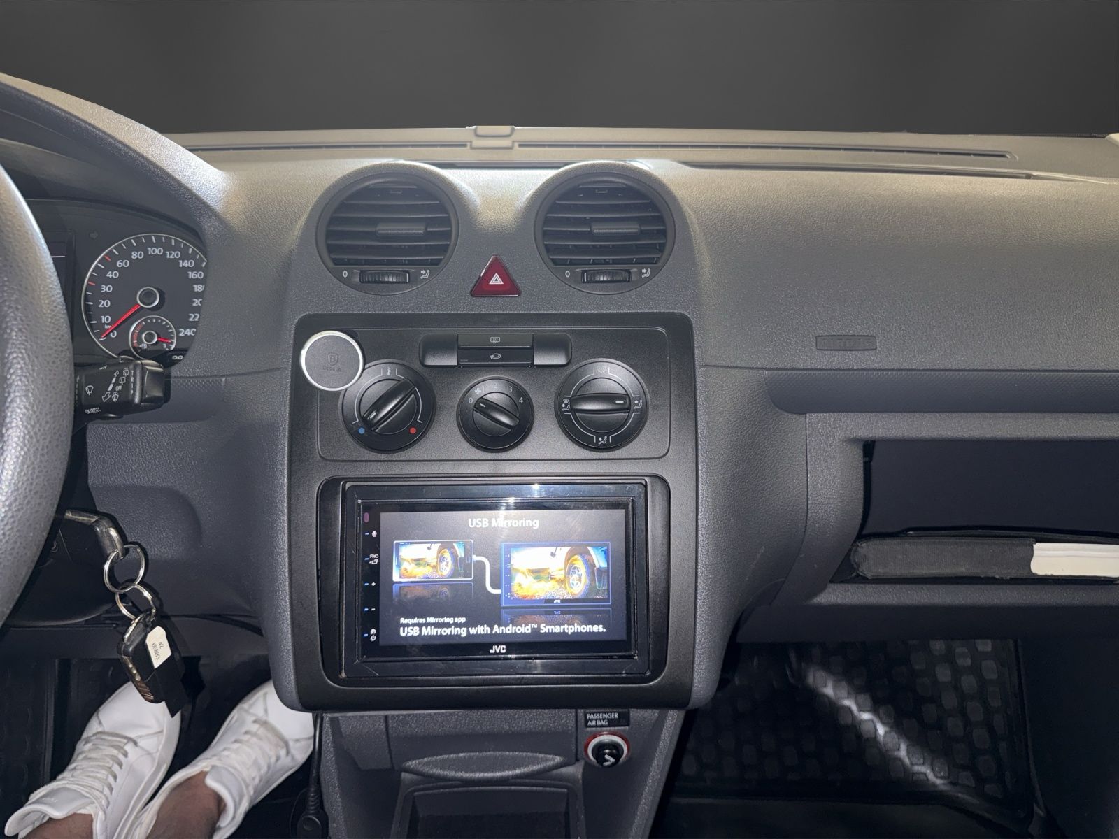 VW Caddy Maxi 2.0 EcoFuel-image-11