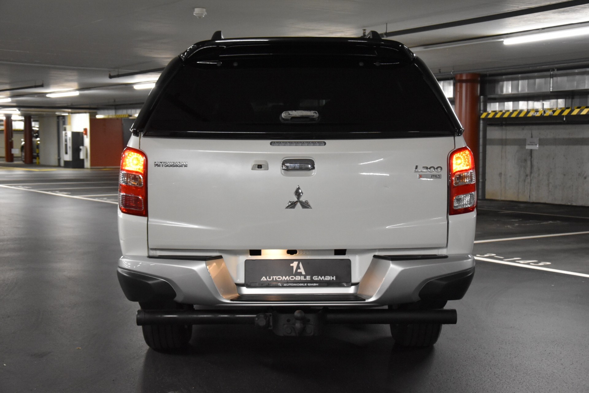 MITSUBISHI L 200 2.4 Style Double Cab A-image-6
