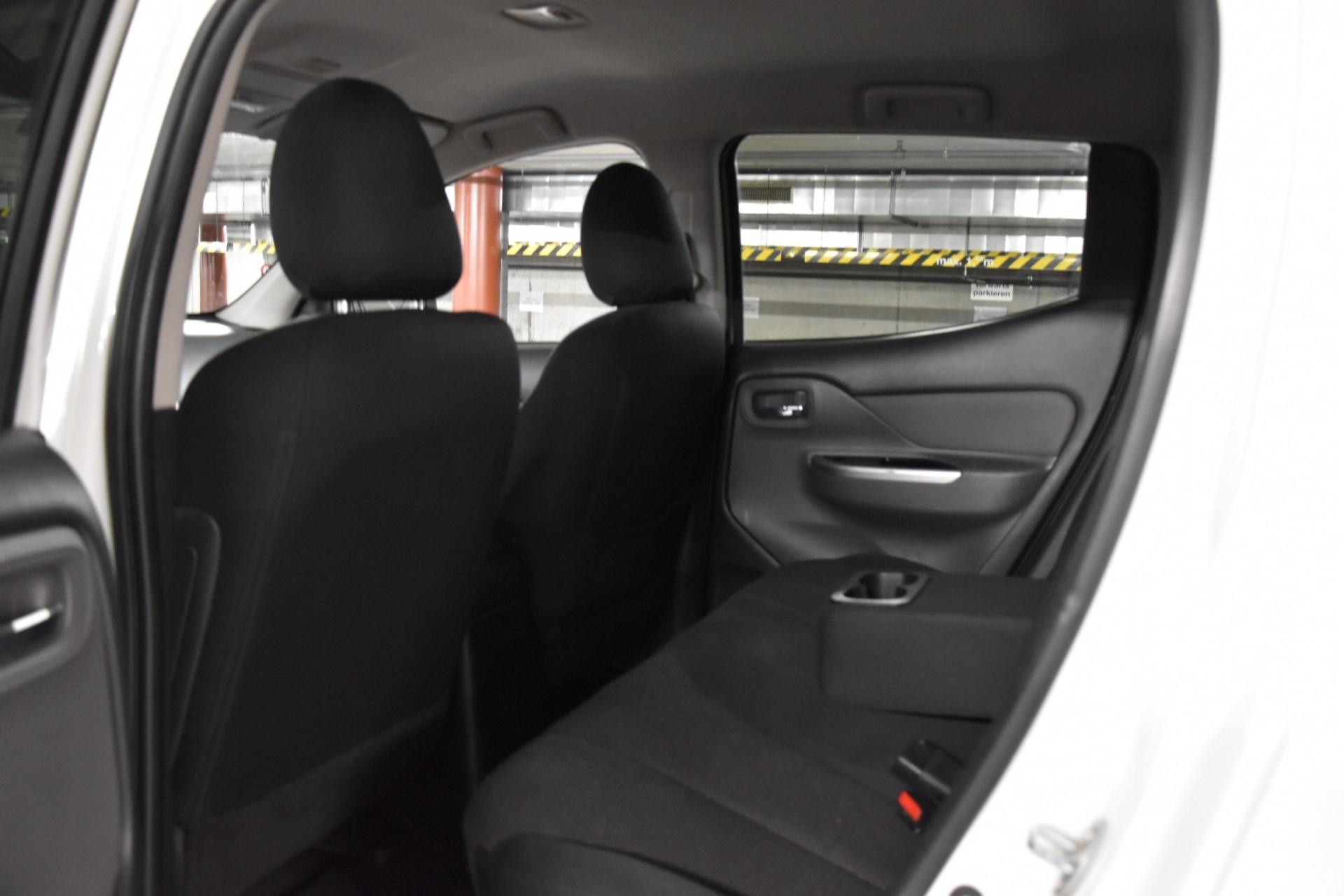 MITSUBISHI L 200 2.4 Style Double Cab A-image-20