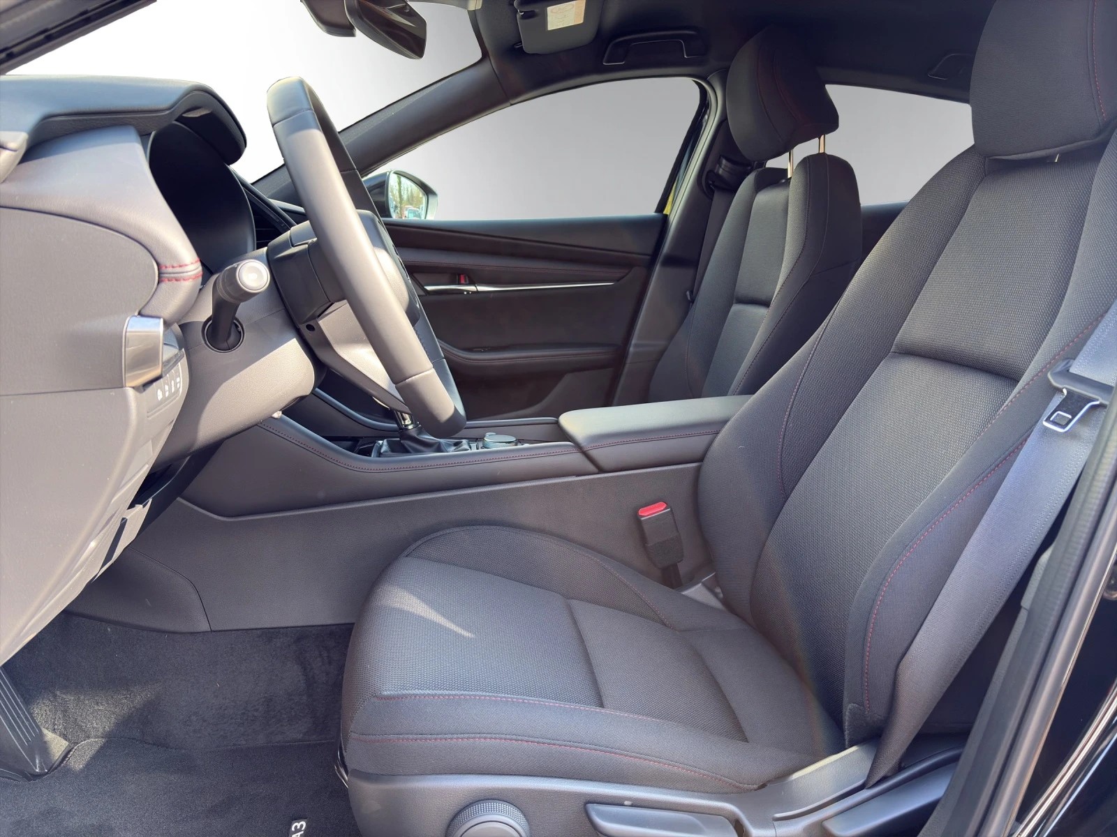 MAZDA 3 Hatchback SKYACTIV-G M Hybrid 140 Homura Automat-image-6