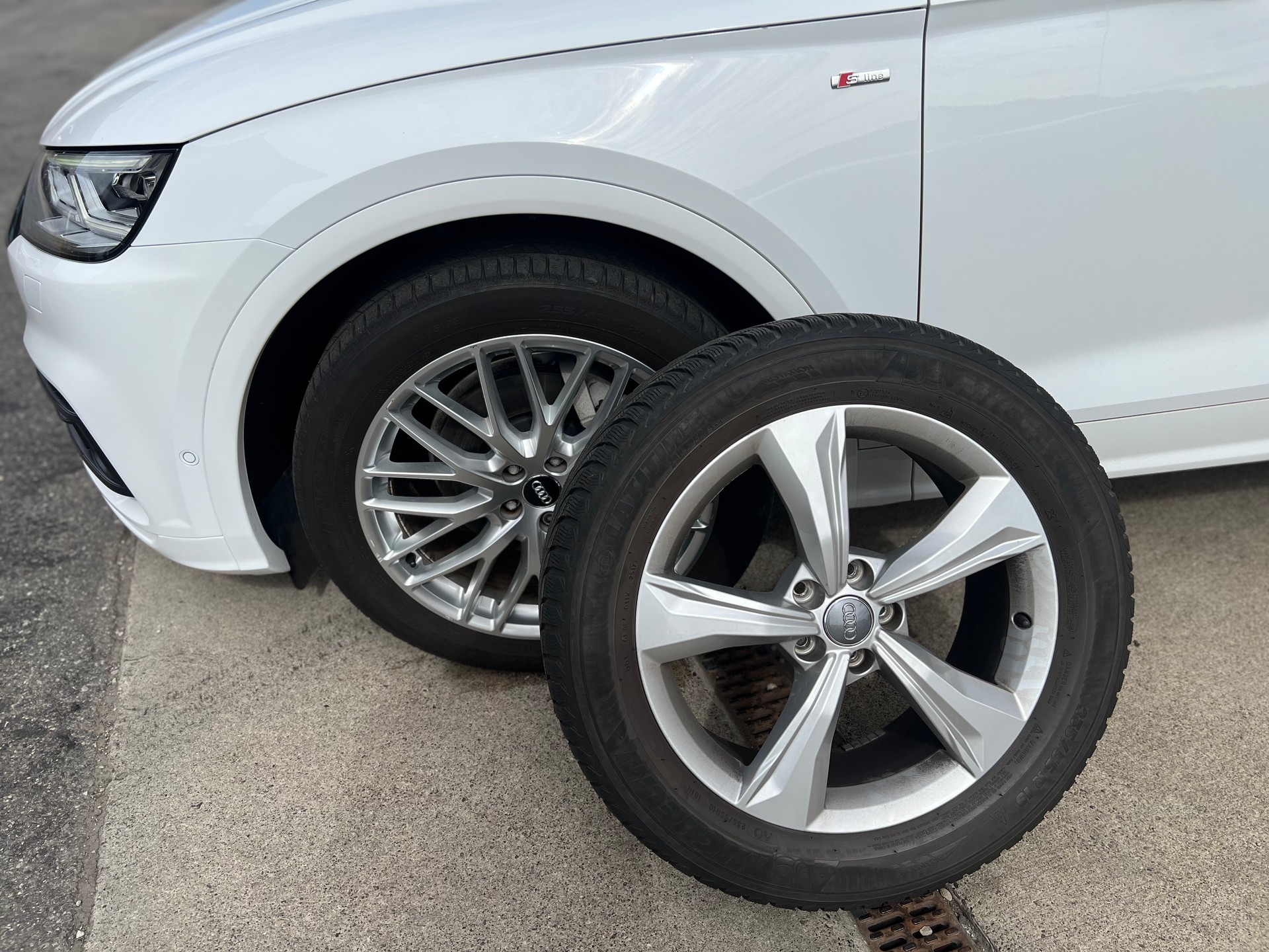 AUDI Q5 2.0 TFSI sport quattro S-tronic / S-Line /-image-2