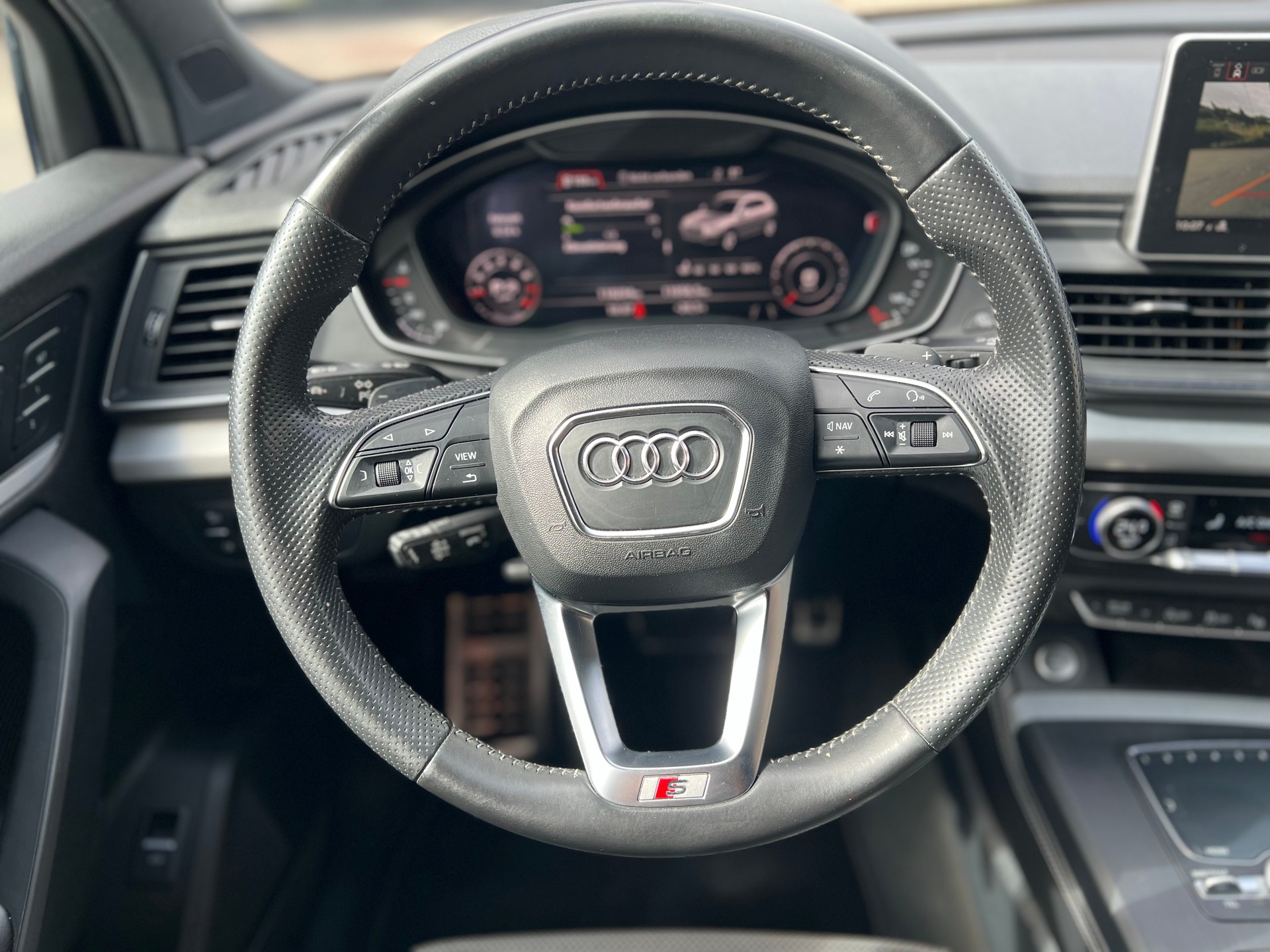 AUDI Q5 2.0 TFSI sport quattro S-tronic / S-Line /-image-19