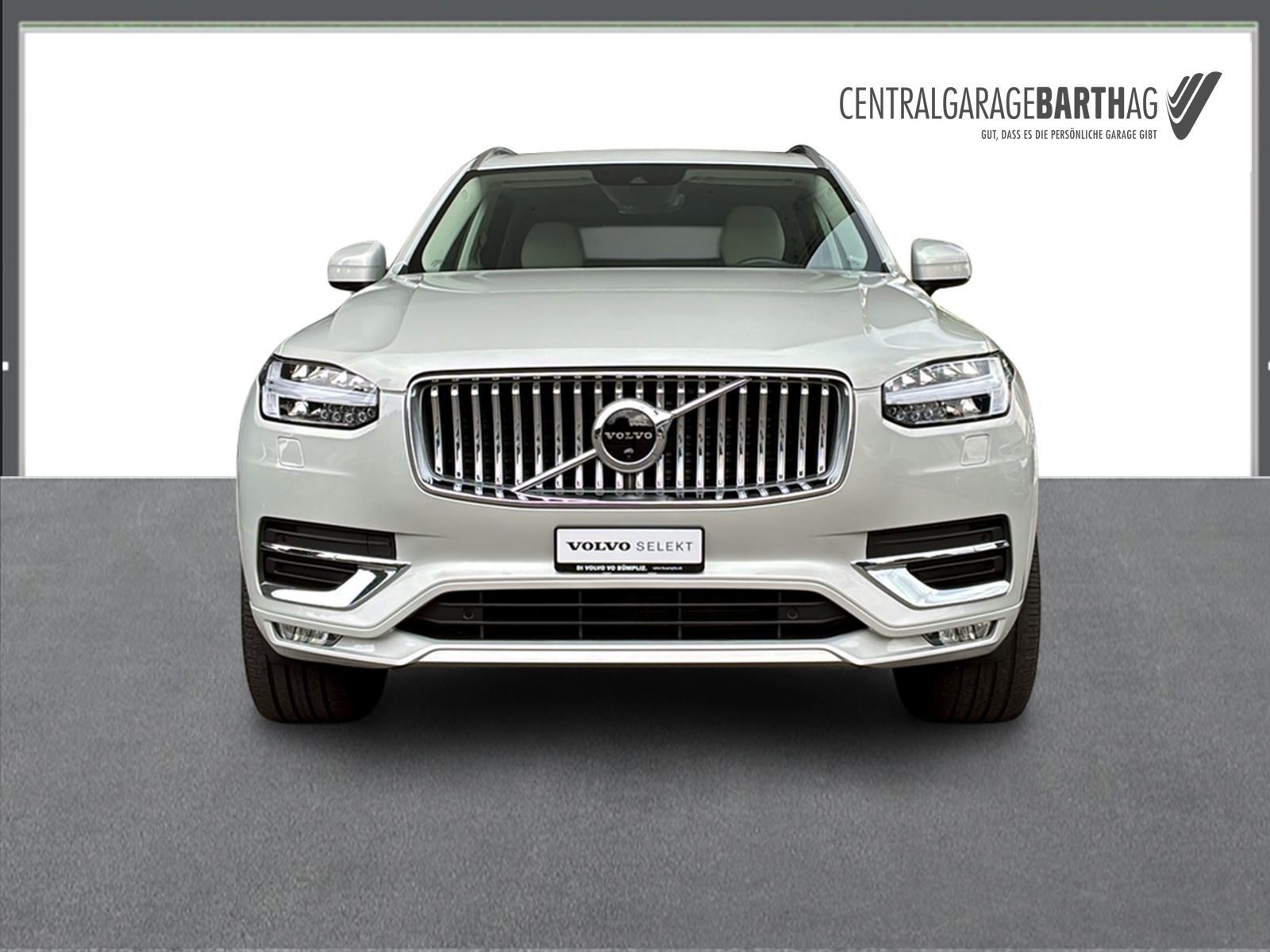 VOLVO XC90 2.0 B5 MH Inscription 5P. AWD-showroom-element-1