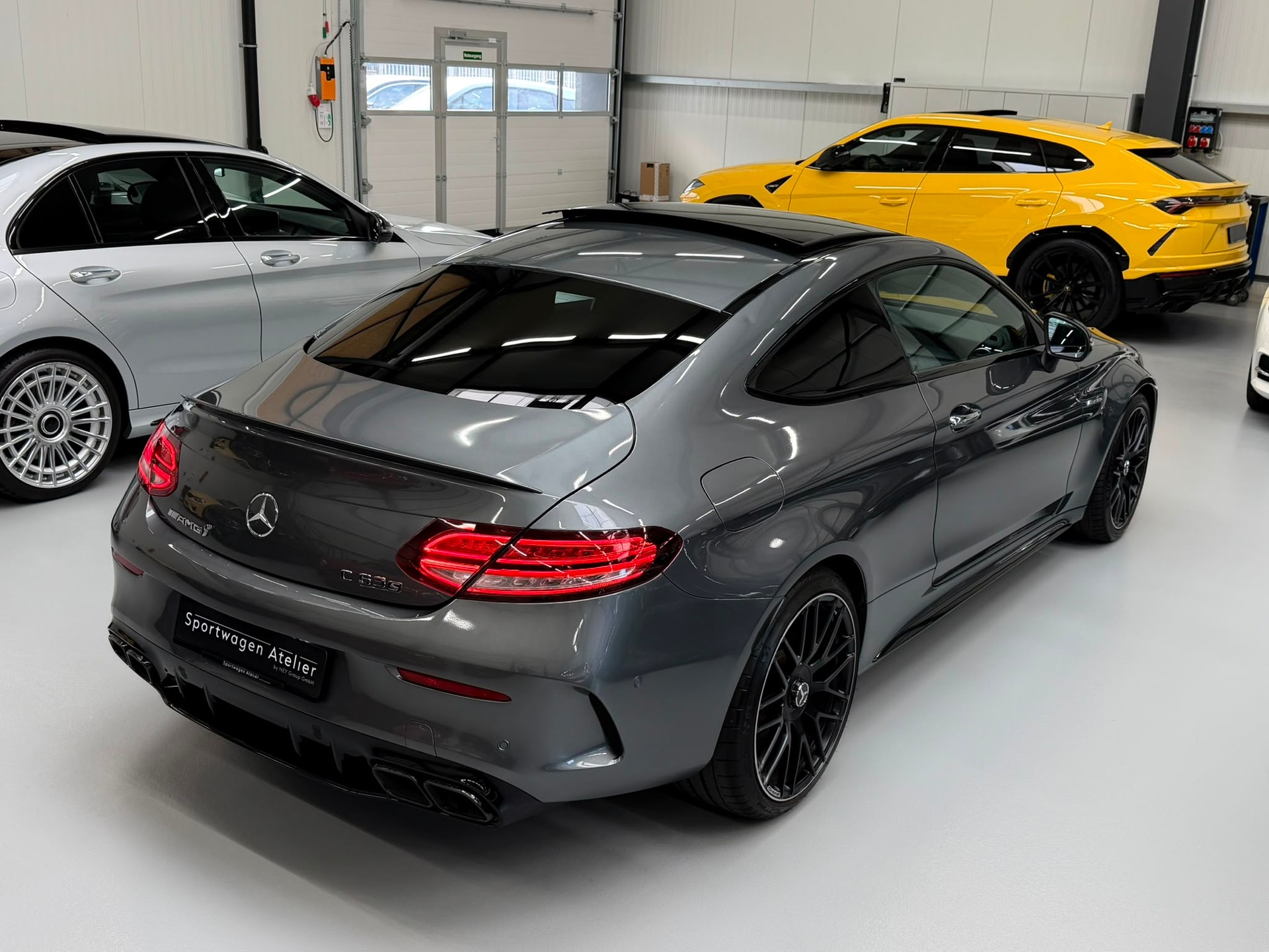 MERCEDES-BENZ C 63 S AMG 9G-tronic-image-8