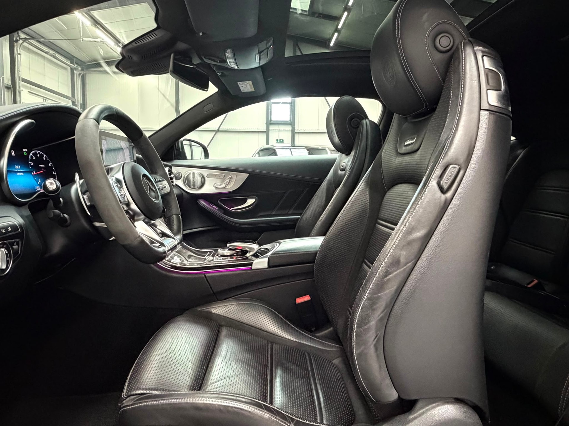MERCEDES-BENZ C 63 S AMG 9G-tronic-image-22