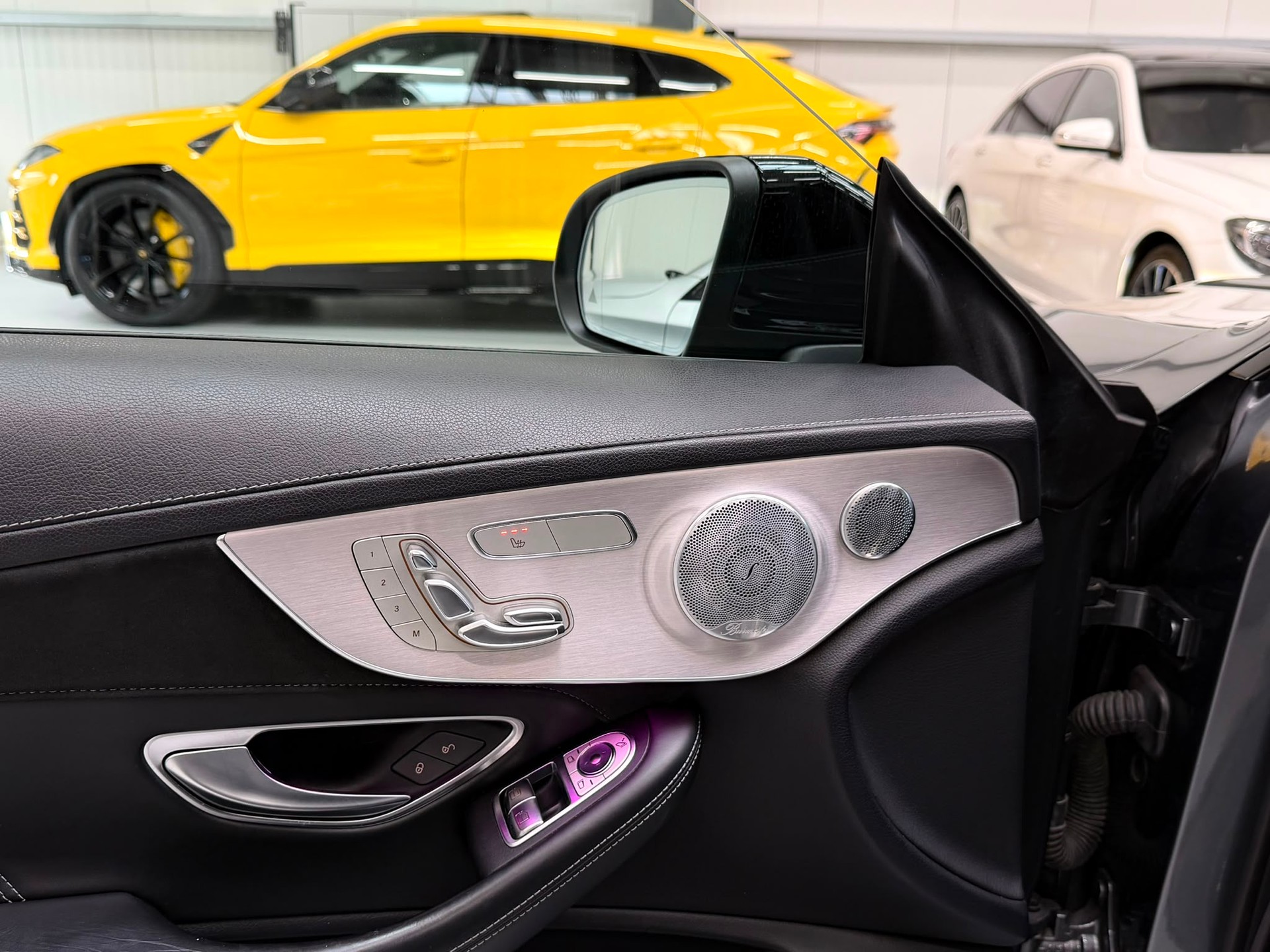MERCEDES-BENZ C 63 S AMG 9G-tronic-image-25