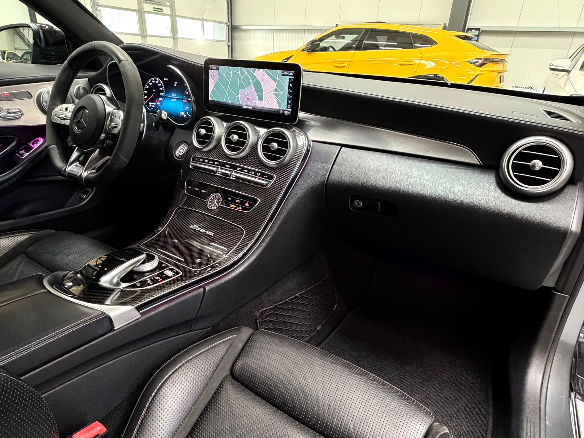 MERCEDES-BENZ C 63 S AMG 9G-tronic-image-27