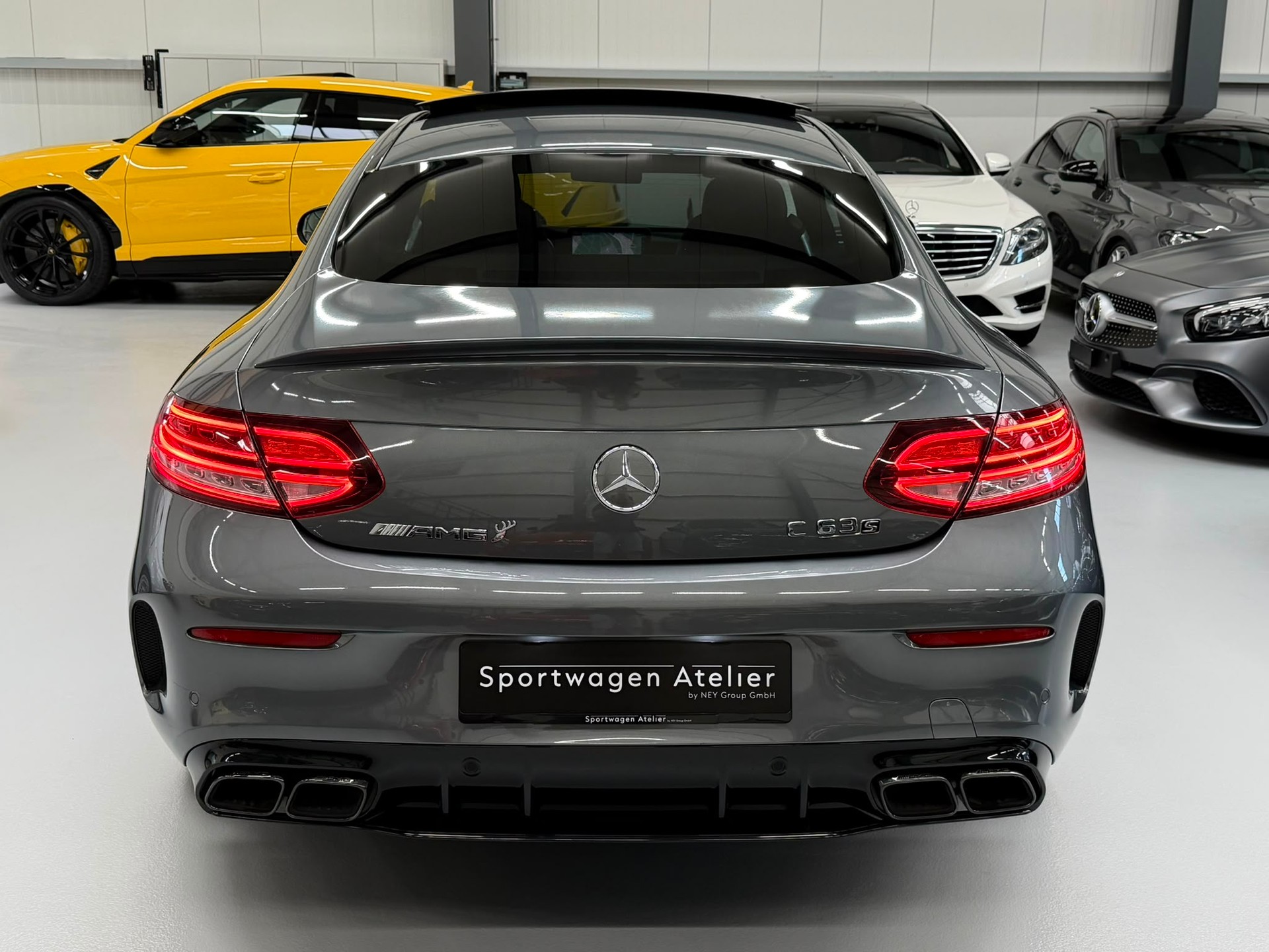 MERCEDES-BENZ C 63 S AMG 9G-tronic-image-6