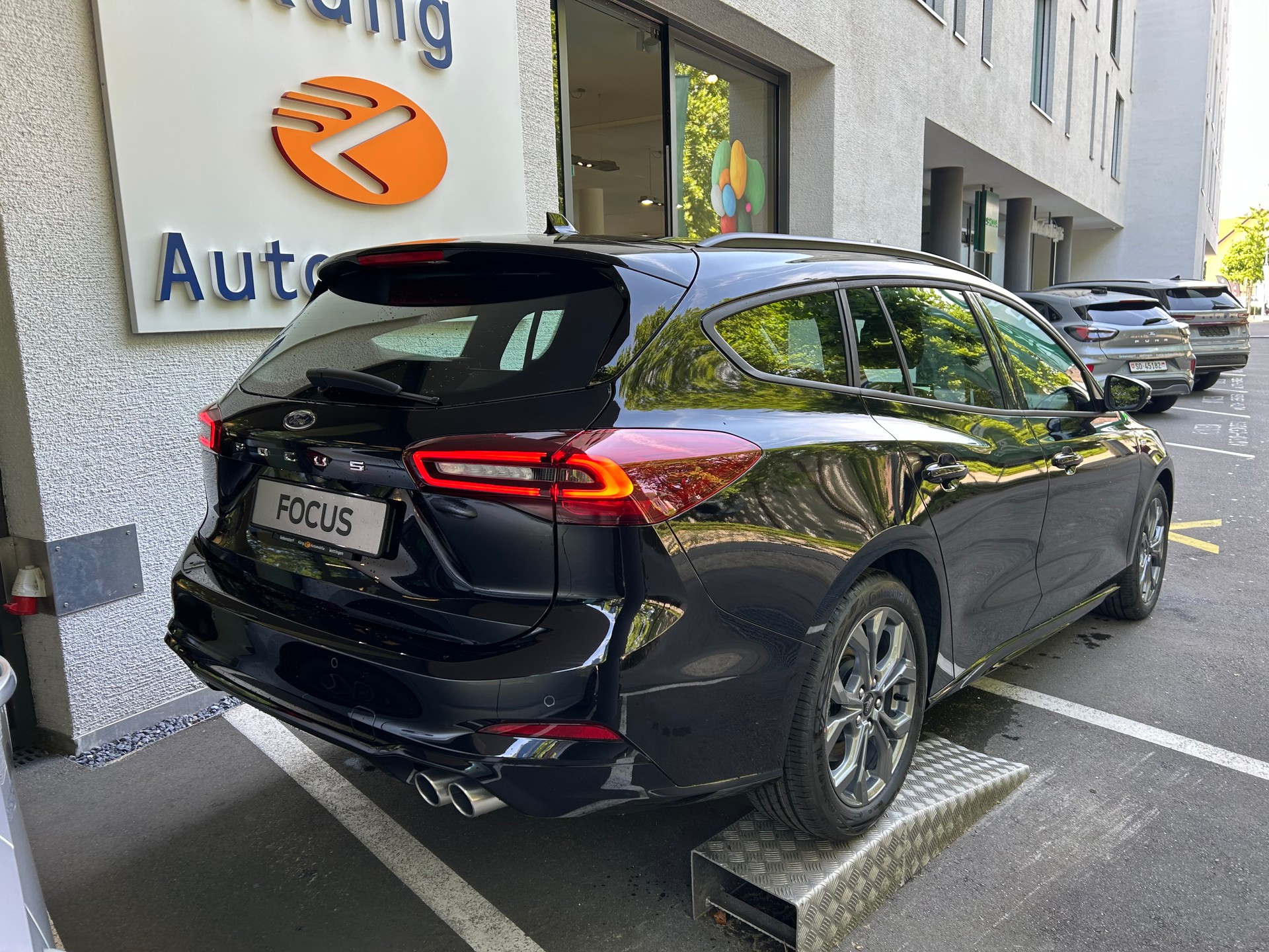 FORD Focus 1.0 MHEV ST-Line Automat-image-2