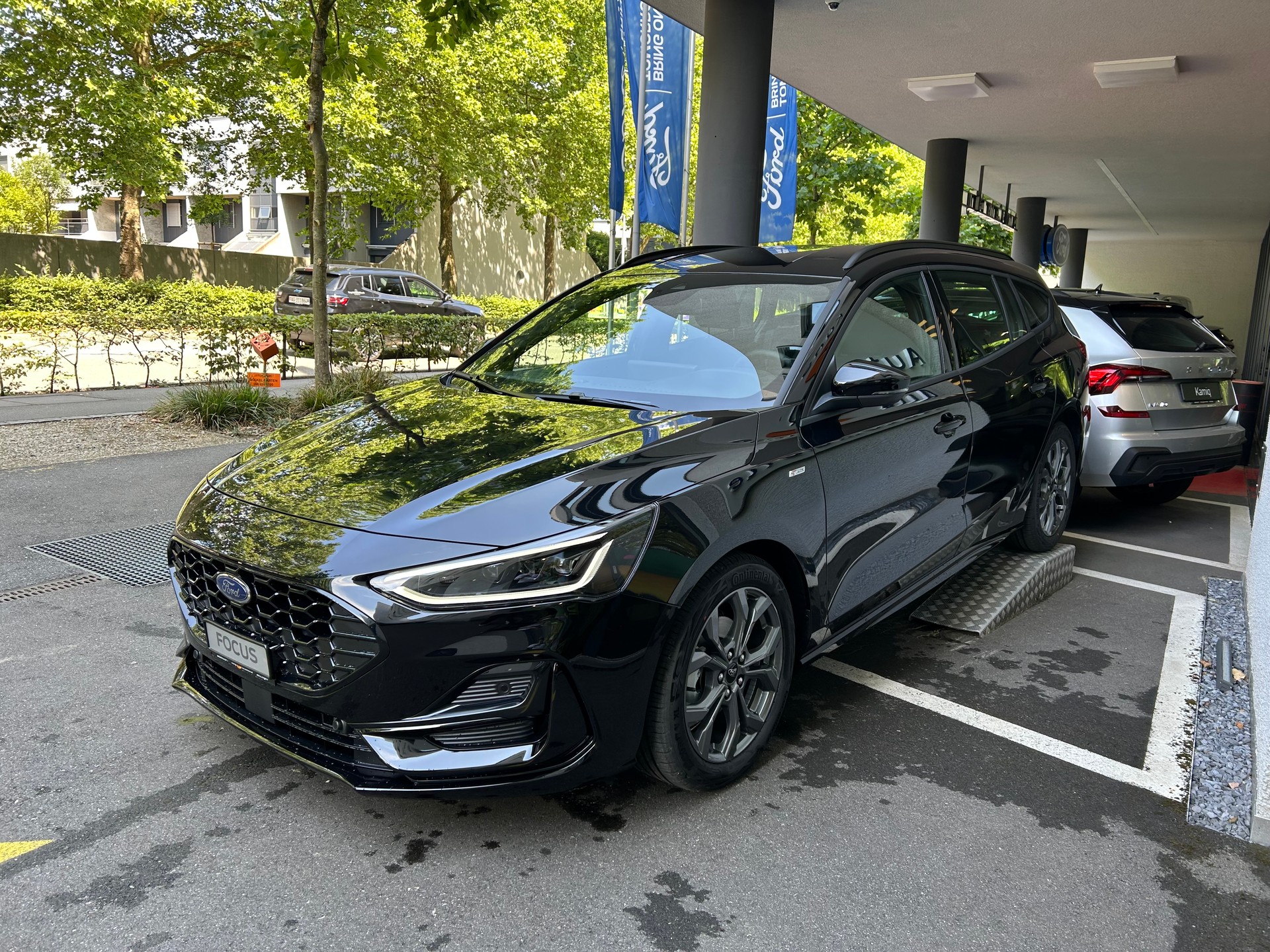 FORD Focus 1.0 MHEV ST-Line Automat-image-15