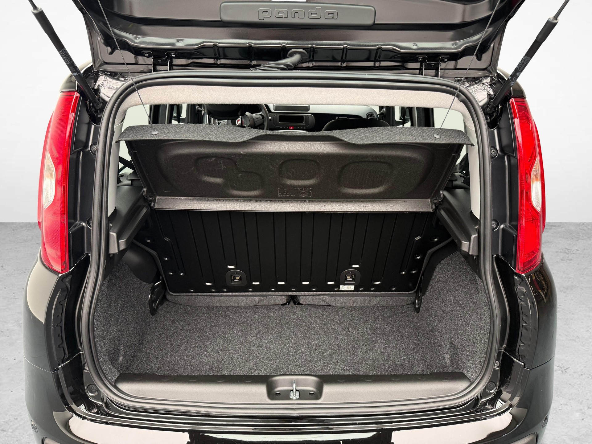 FIAT Panda 1.0 Hybrid Cult-image-11