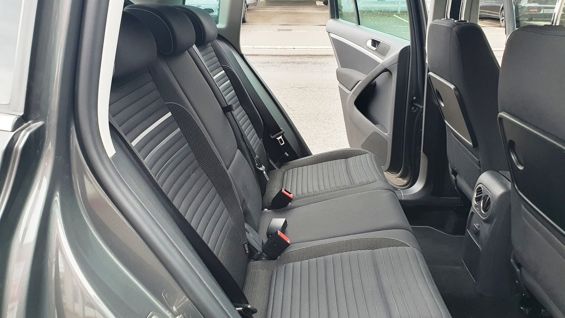 VW Tiguan 2.0 TSI Cup 4Motion DSG-image-12