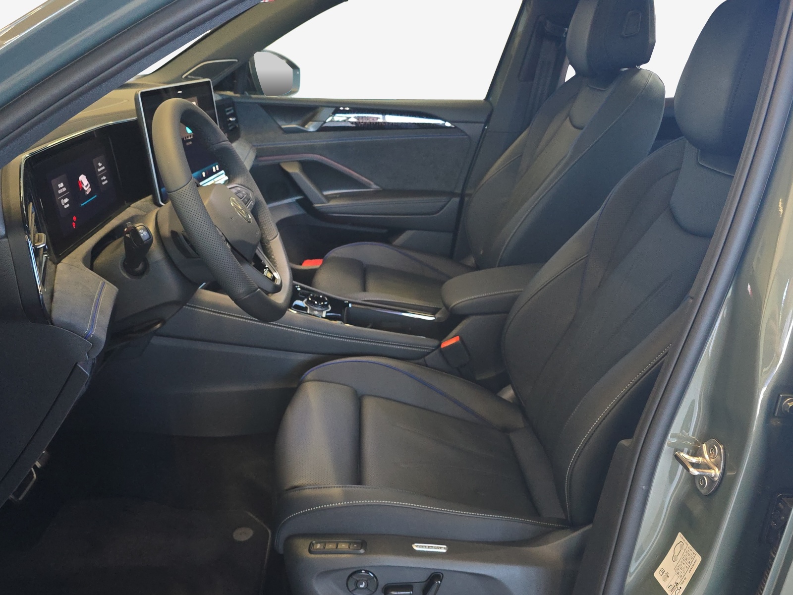 VW Tiguan 2.0 TSI DSG R-Line 4Motion-image-7