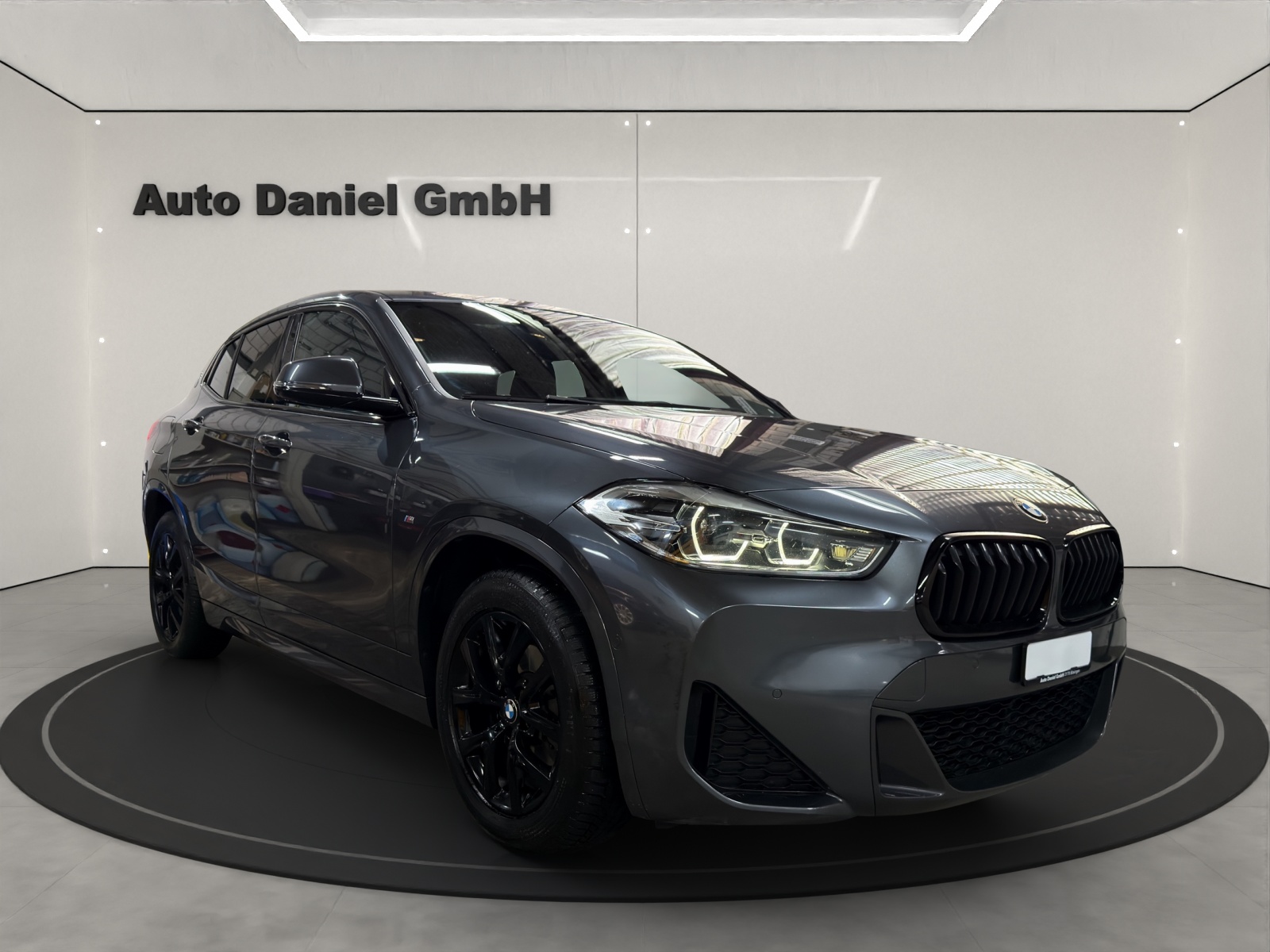 BMW X2 xDrive 18d M Sport Steptronic-image-3