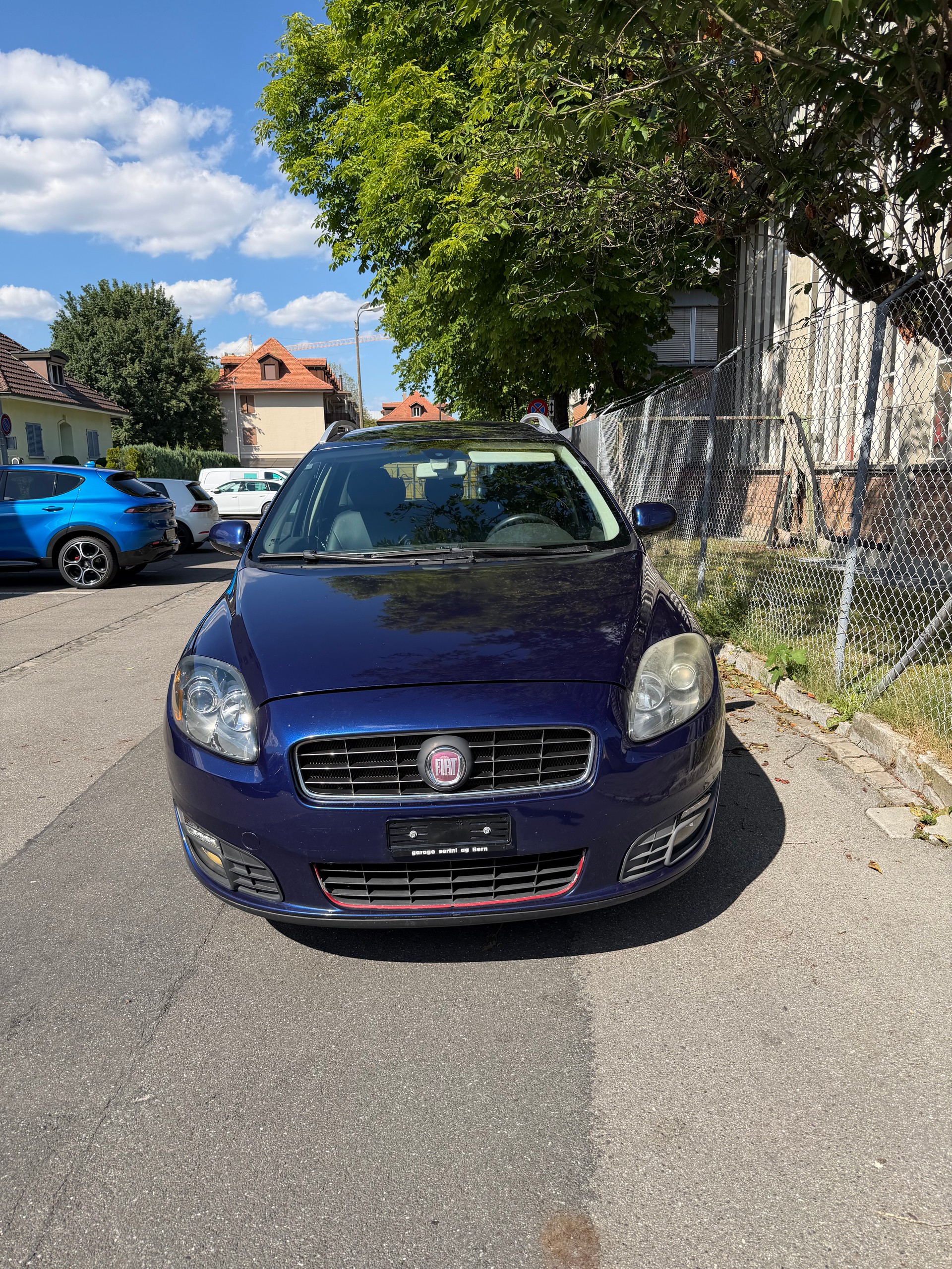 FIAT Croma 2.4 20V JTD Lusso Automatic-image-2