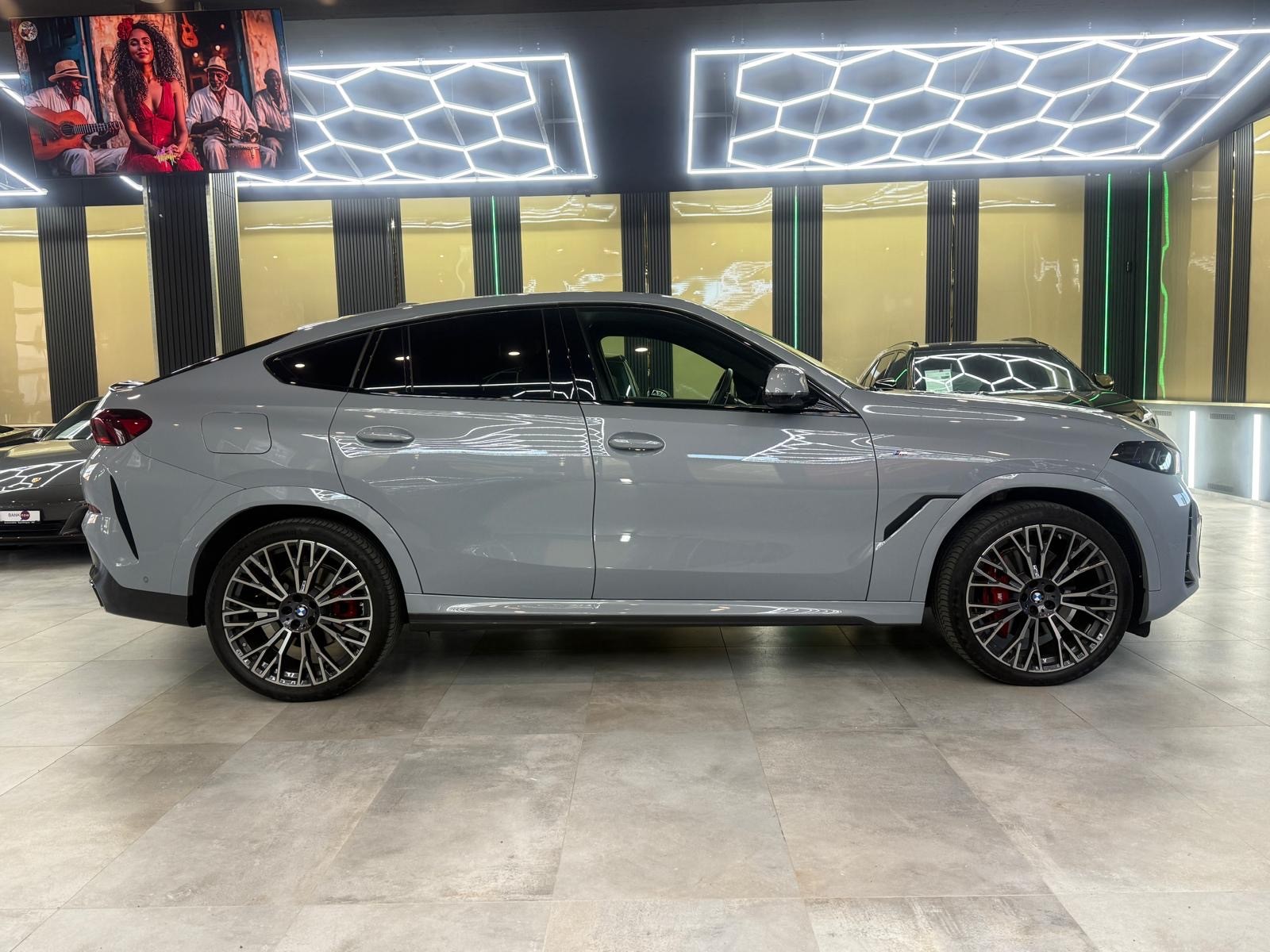BMW X6 30d xDrive-image-3