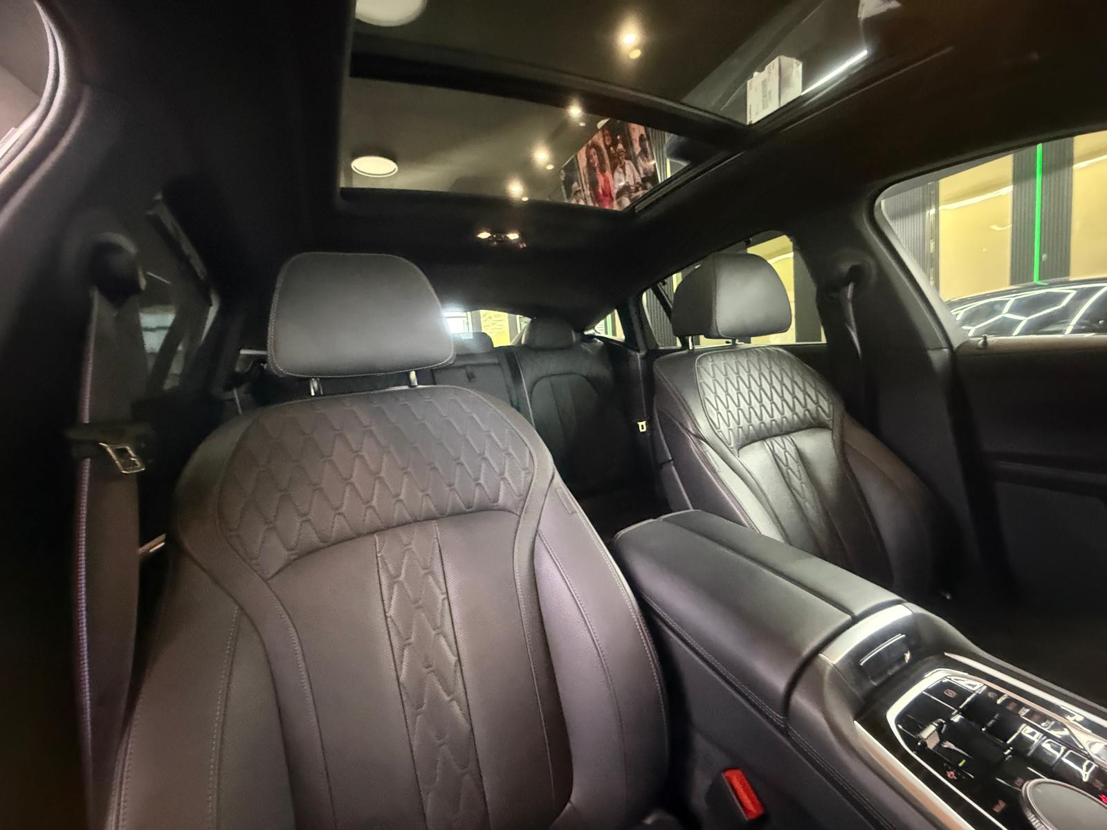 BMW X6 30d xDrive-image-22