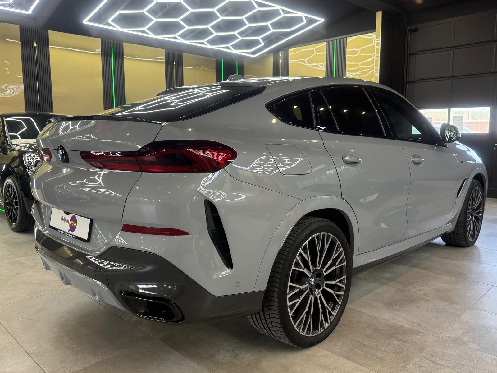 BMW X6 30d xDrive-image-4