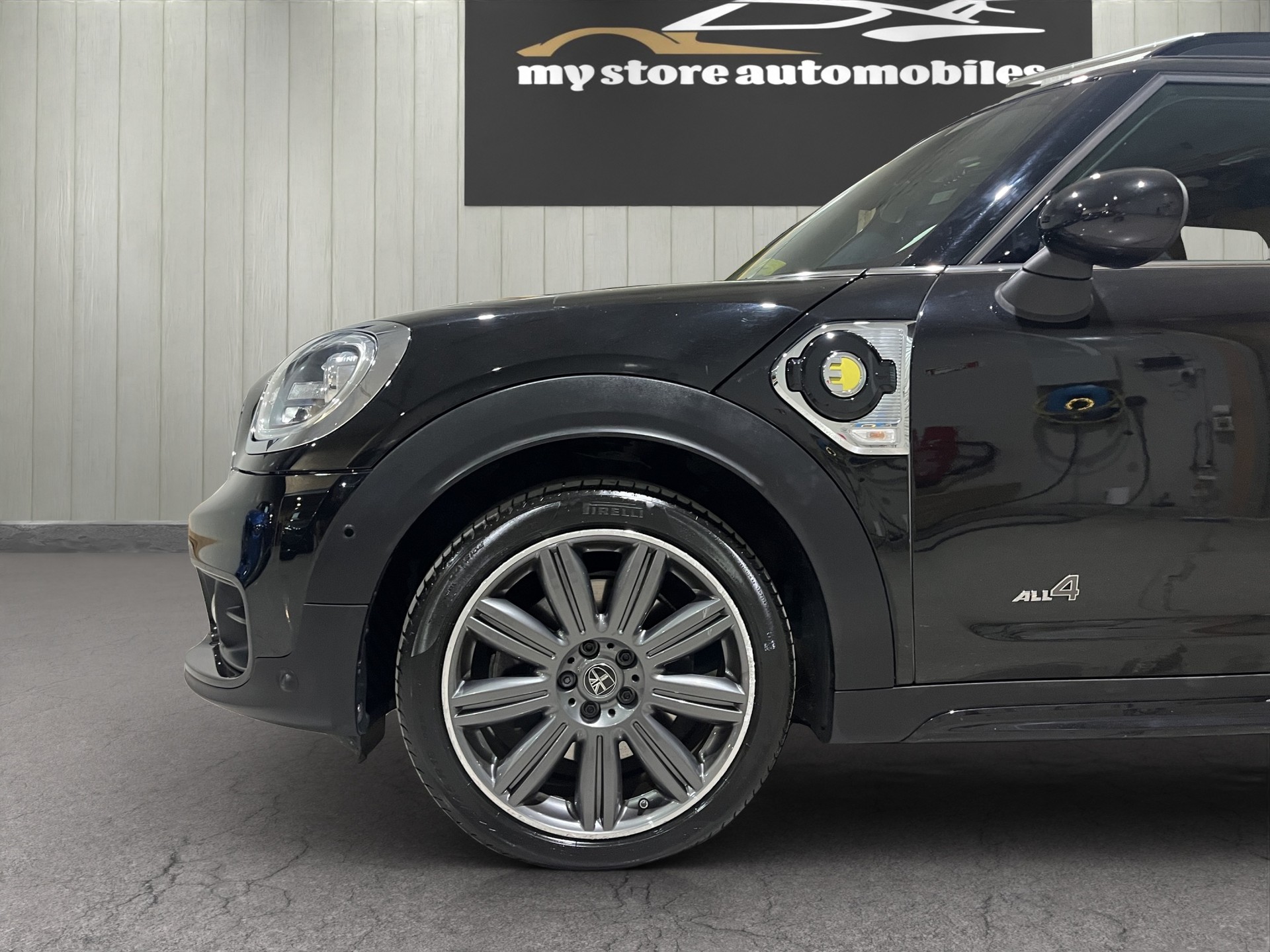 MINI Countryman Cooper S E ALL4 Steptronic Trafalgar-image-8