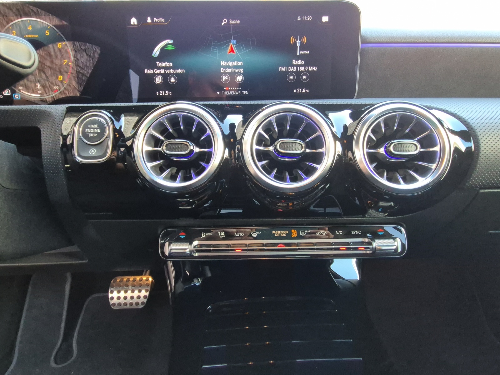 MERCEDES-BENZ A 250 4Matic 8G-DCT-image-14