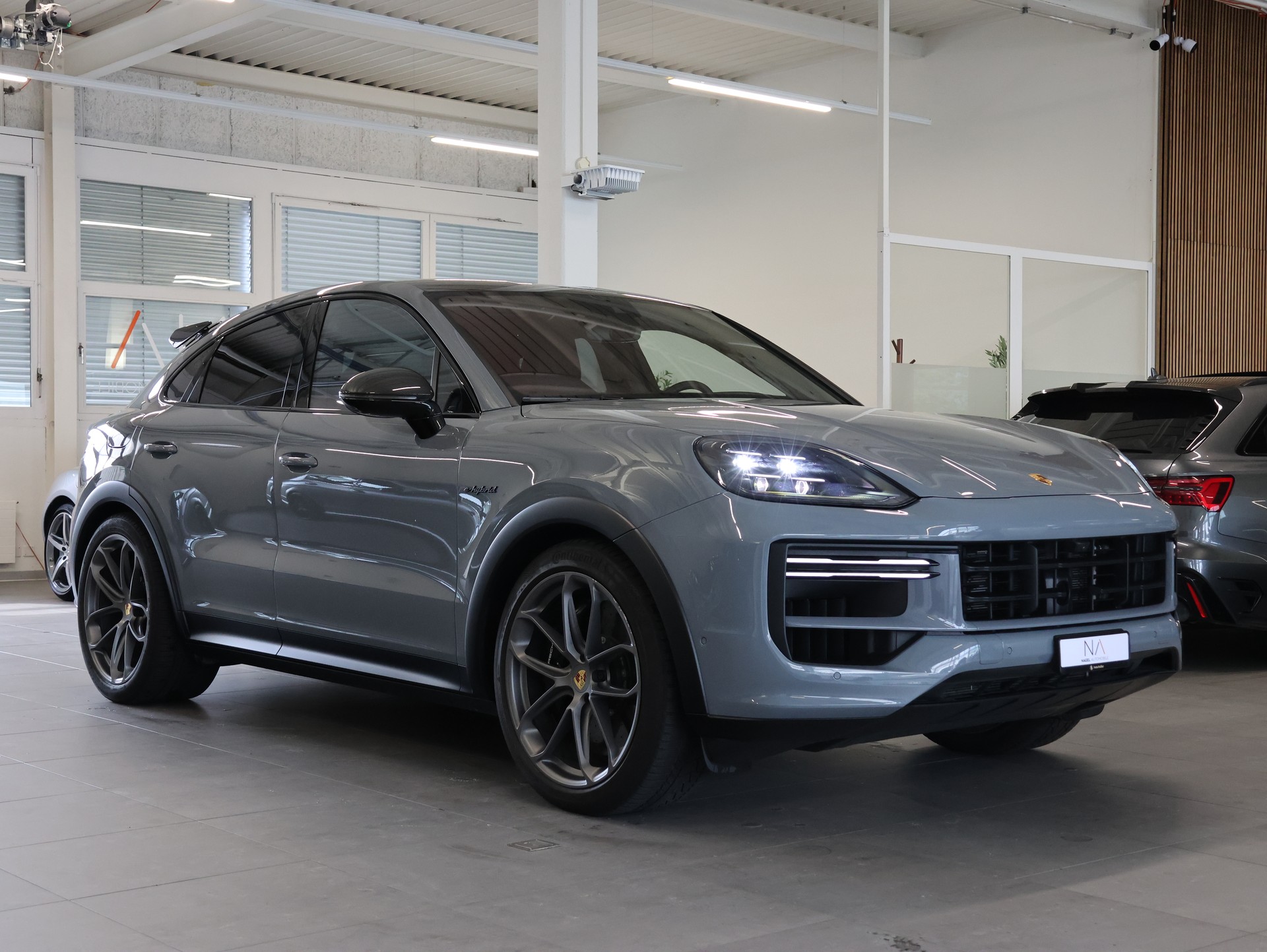 PORSCHE Cayenne Turbo E-Hybrid Tiptronic *360-Kamera* *Burmester* *Sitzheizung*-image-1