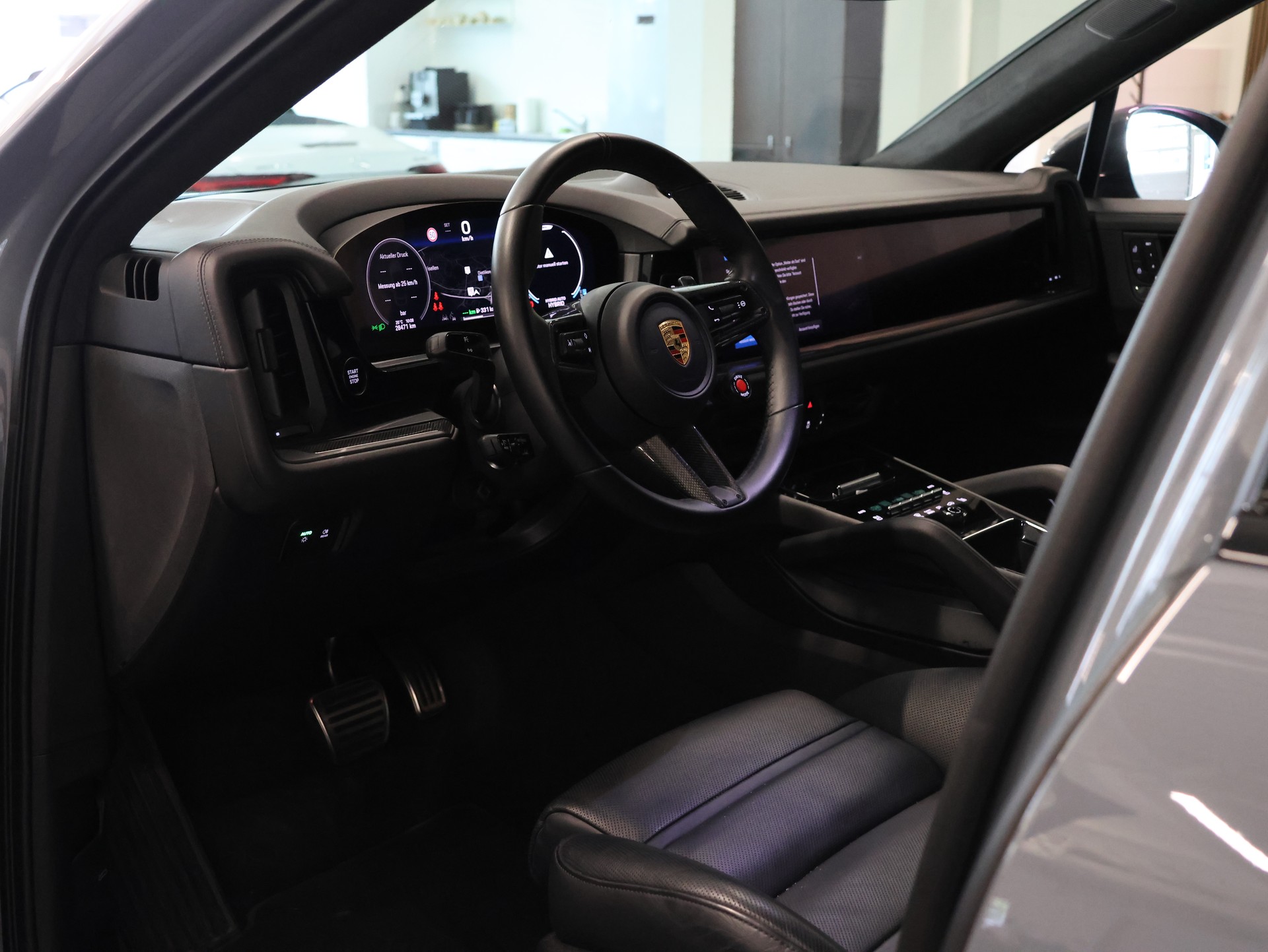 PORSCHE Cayenne Turbo E-Hybrid Tiptronic *360-Kamera* *Burmester* *Sitzheizung*-image-13