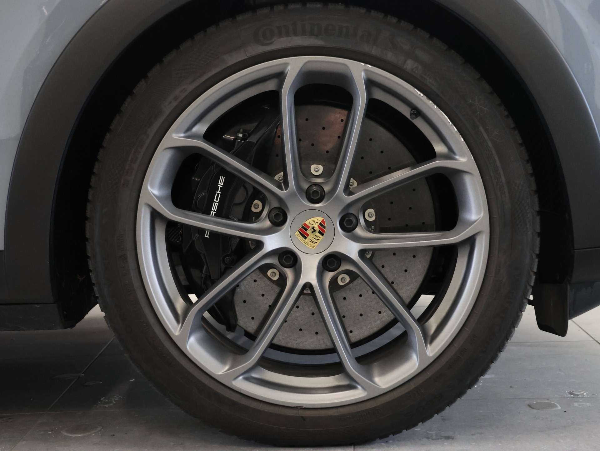 PORSCHE Cayenne Turbo E-Hybrid Tiptronic *360-Kamera* *Burmester* *Sitzheizung*-image-7