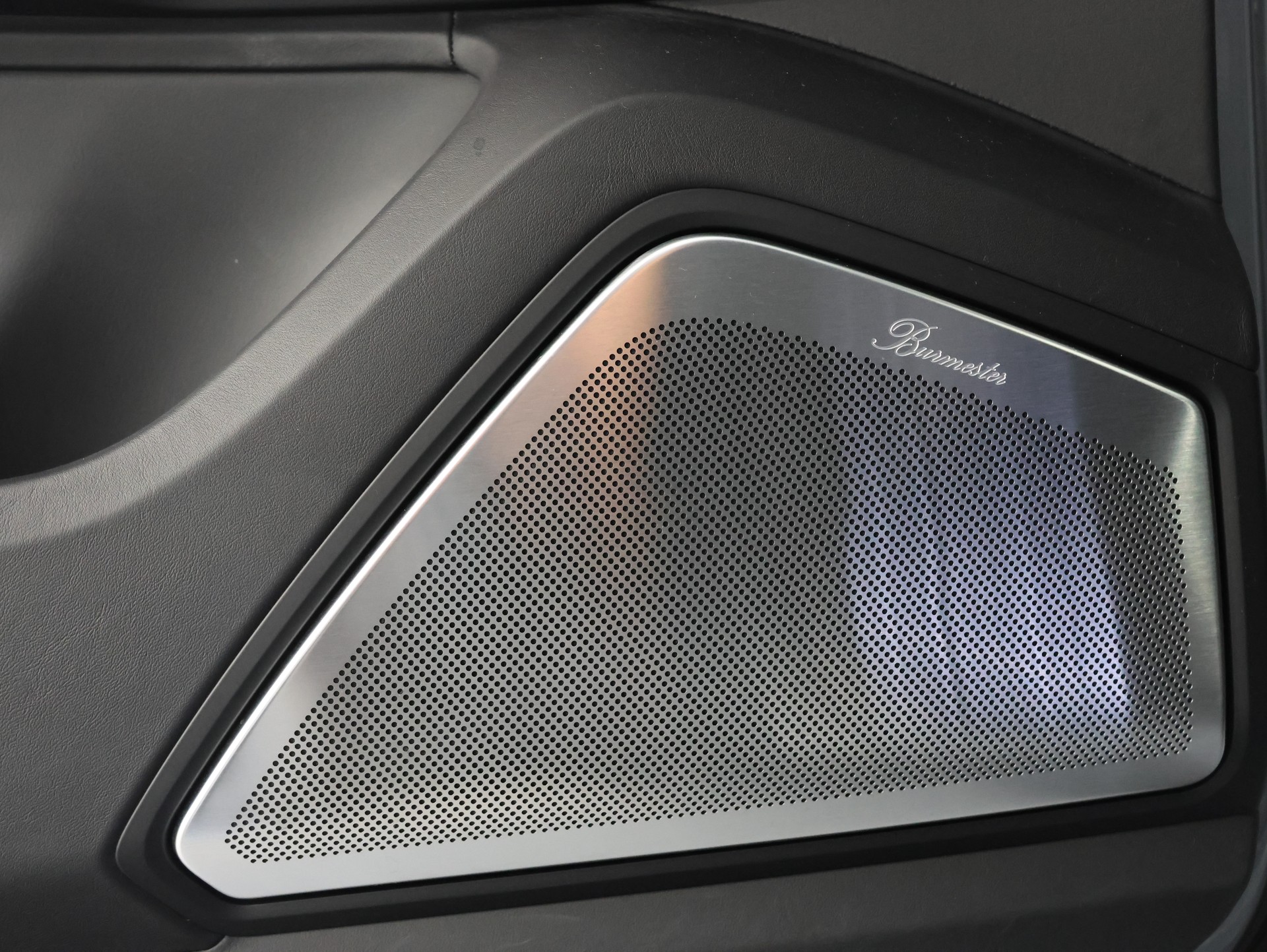 PORSCHE Cayenne Turbo E-Hybrid Tiptronic *360-Kamera* *Burmester* *Sitzheizung*-image-24
