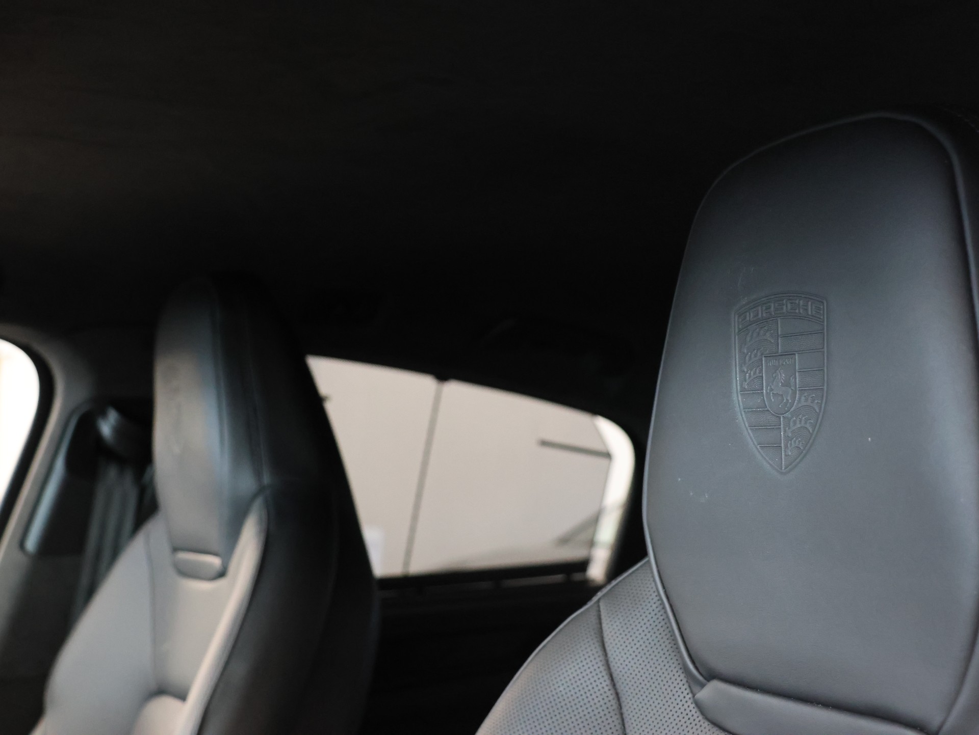 PORSCHE Cayenne Turbo E-Hybrid Tiptronic *360-Kamera* *Burmester* *Sitzheizung*-image-12