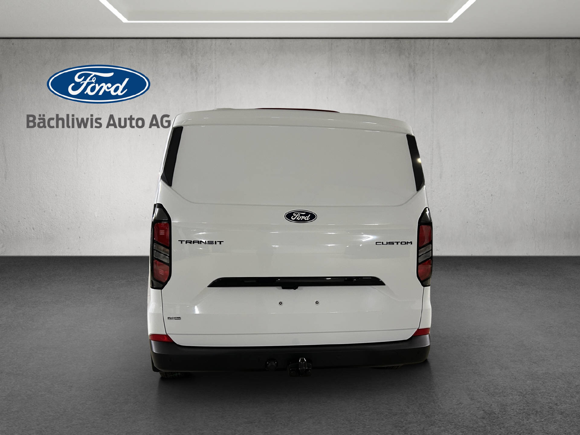 FORD Transit Custom Van 320 L1 2.5 Duratec 233 Trend PHEV-showroom-element-3