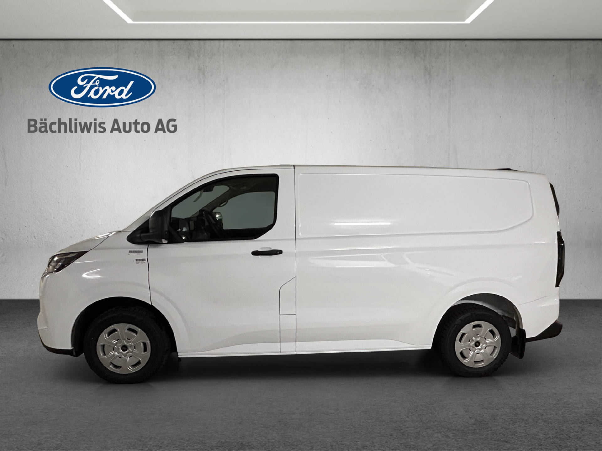 FORD Transit Custom Van 320 L1 2.5 Duratec 233 Trend PHEV-showroom-element-1