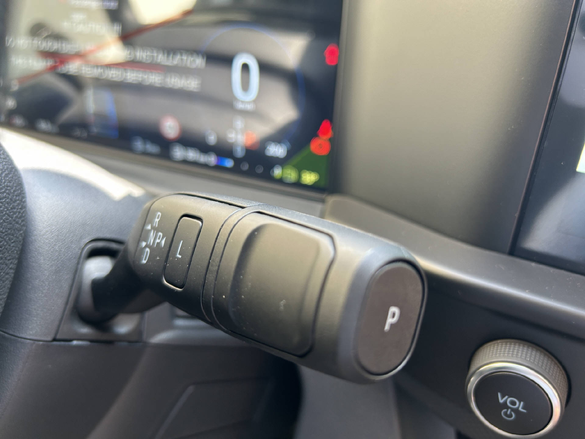 FORD Transit Custom Van 320 L1 2.5 Duratec 233 Trend PHEV-image-15