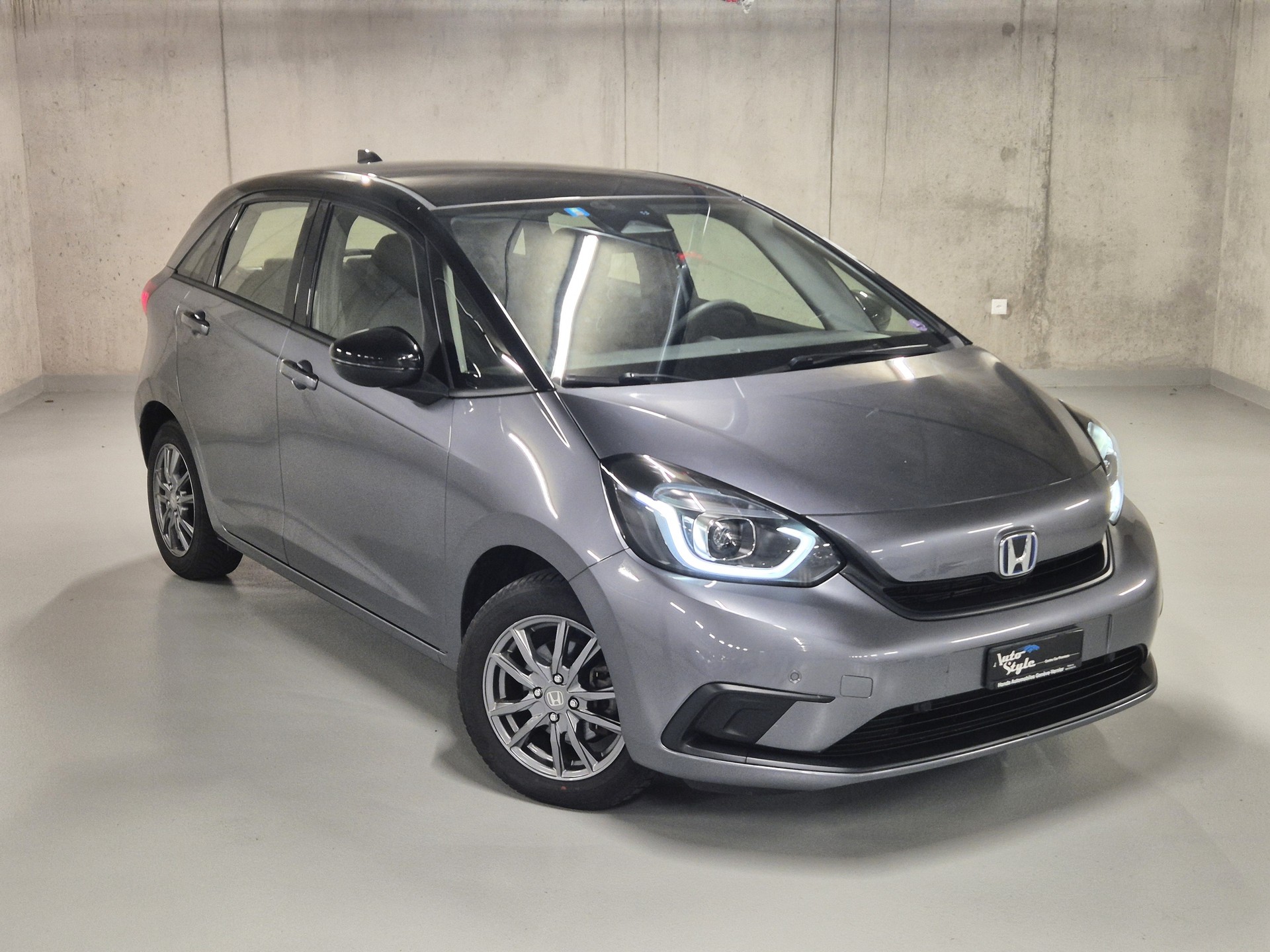 HONDA Jazz 1.5i-MMD Elegance E-CVT-image-0