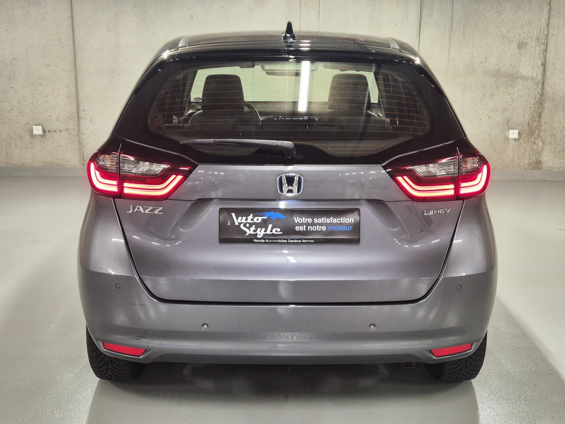 HONDA Jazz 1.5i-MMD Elegance E-CVT-image-7