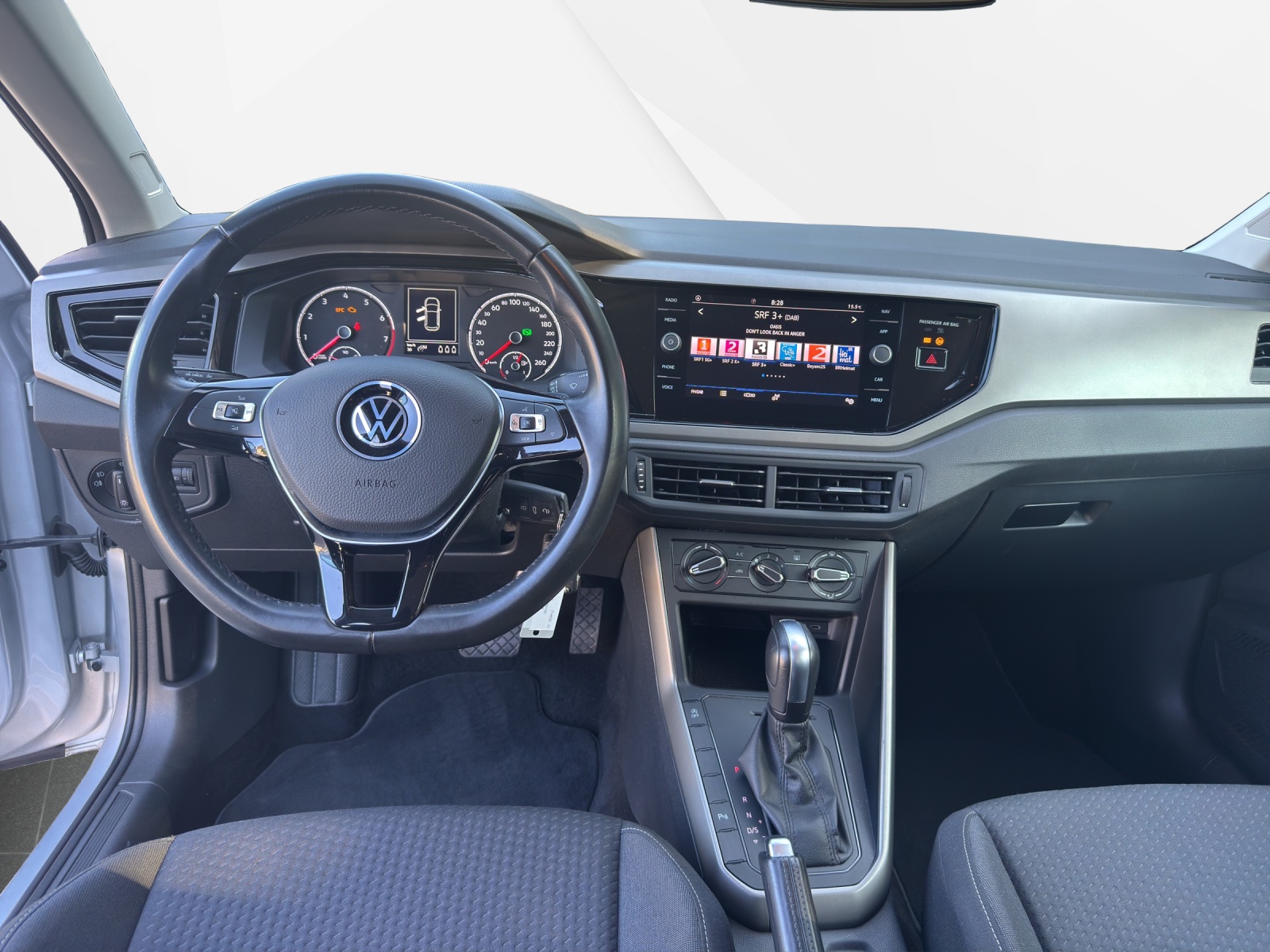 VW Polo 1.0 TSI BMT Comfortline DSG-image-10