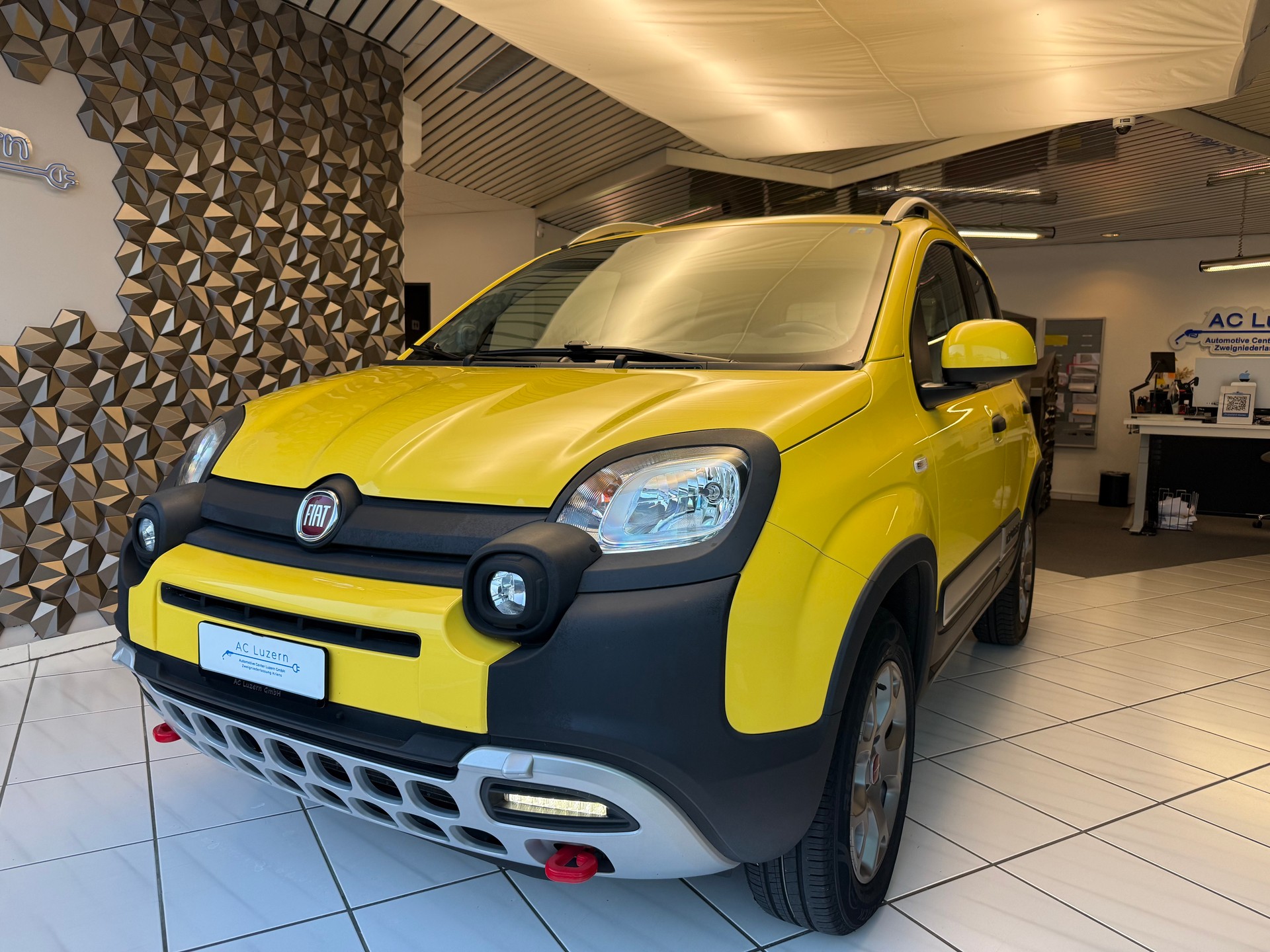 FIAT Panda 0.9 Twinair Turbo Cross 4x4-image-0